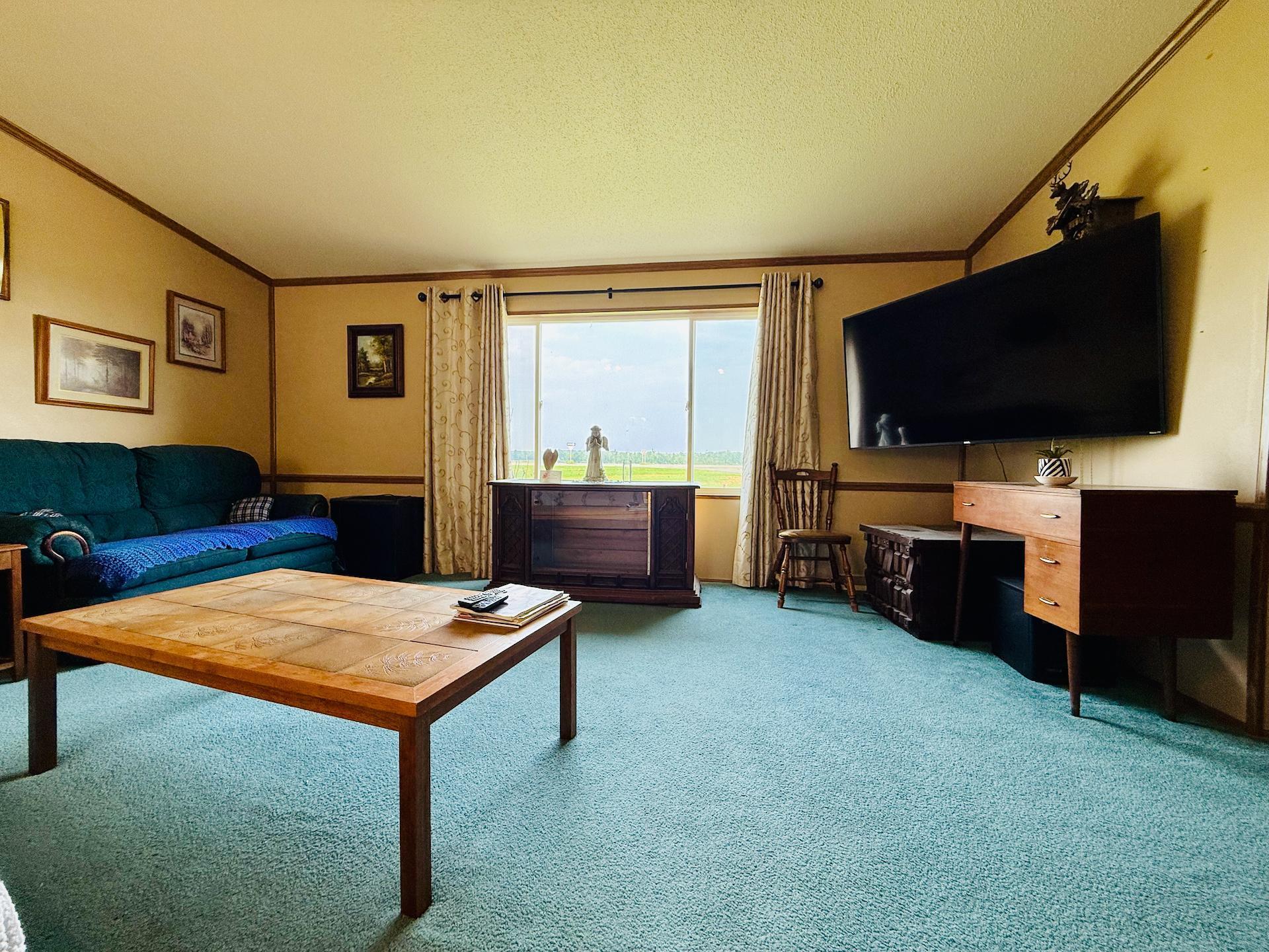 34321 US Highway 169