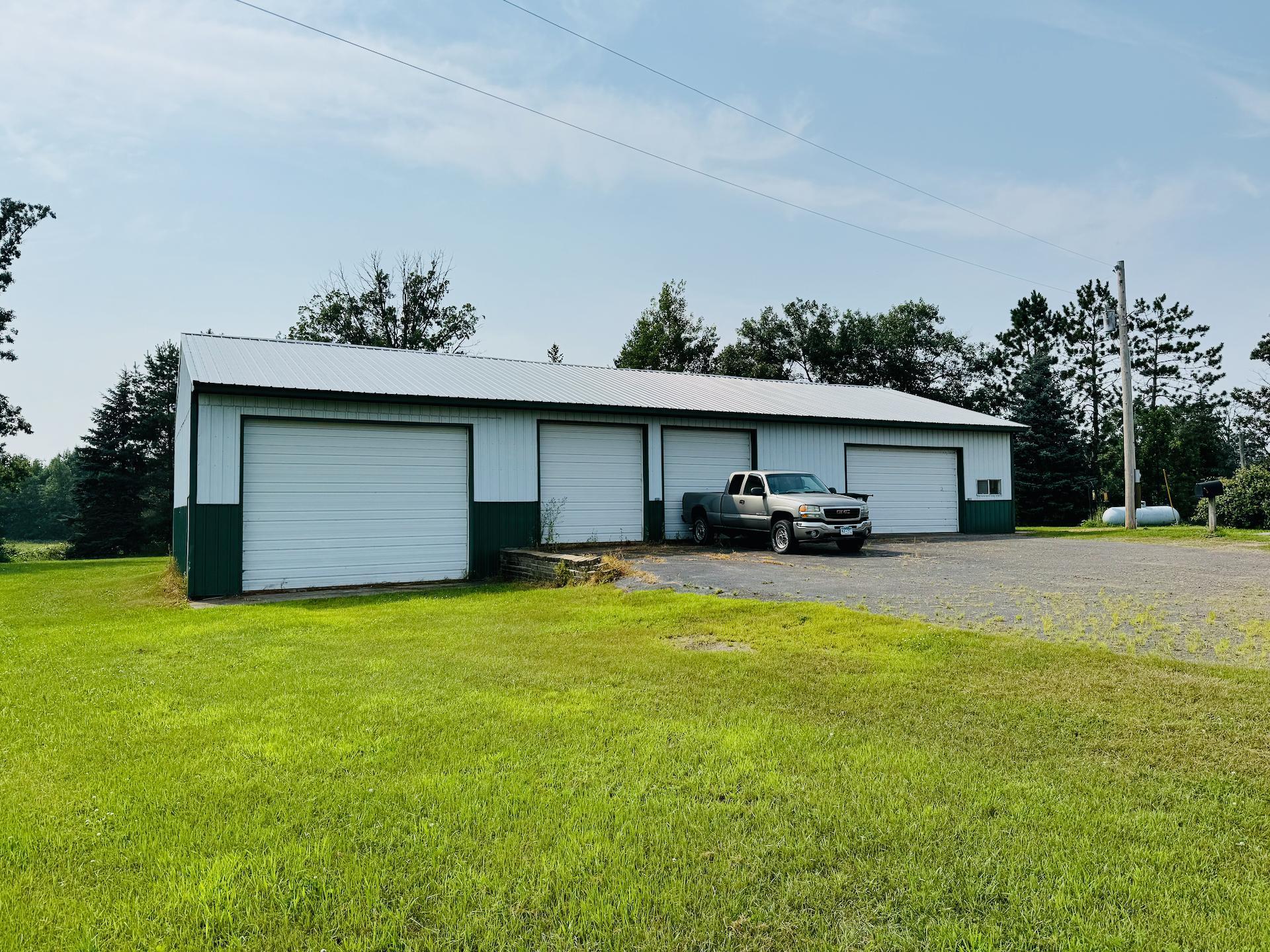 34321 US Highway 169
