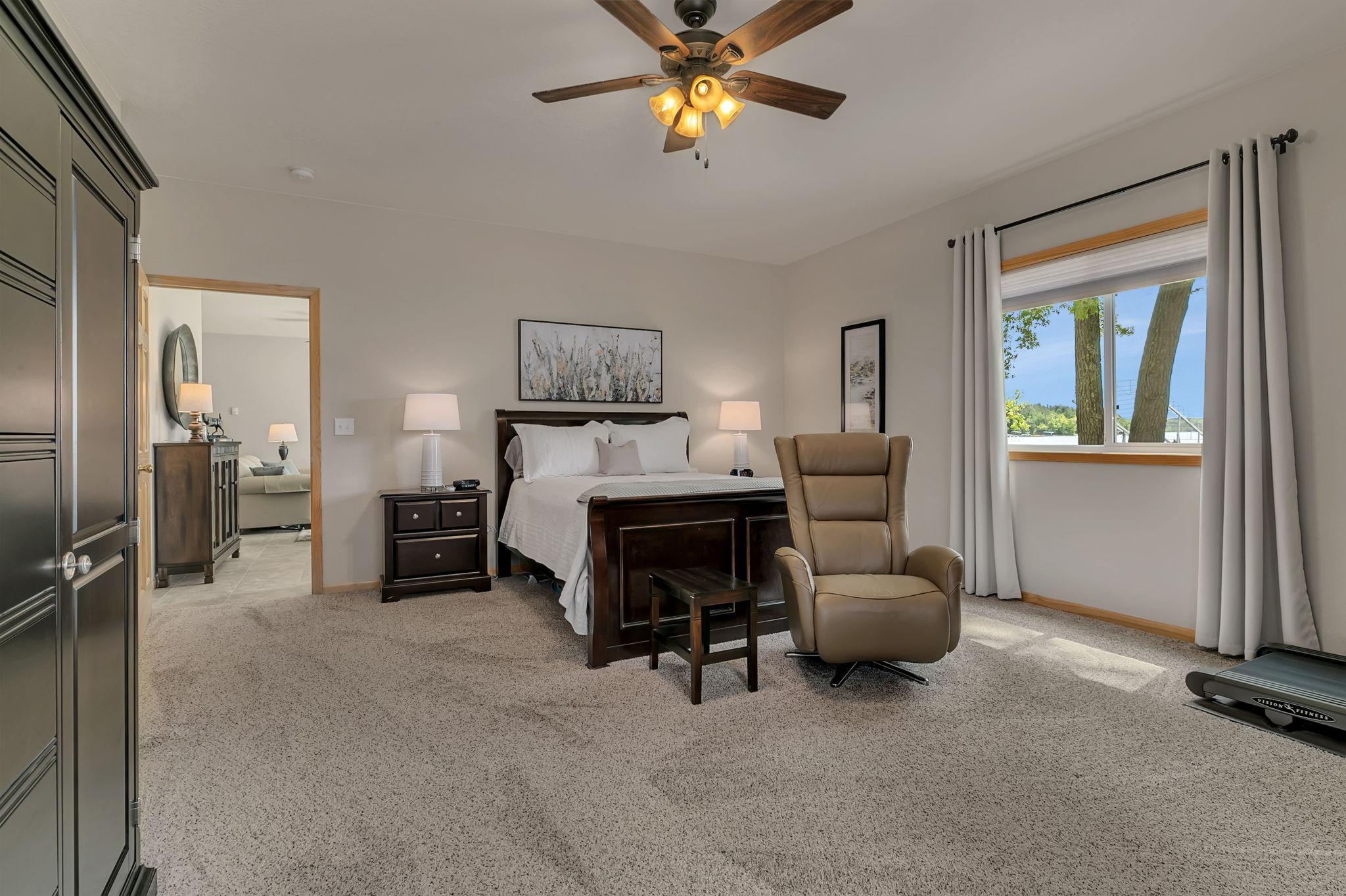 11448 Leisure Lane