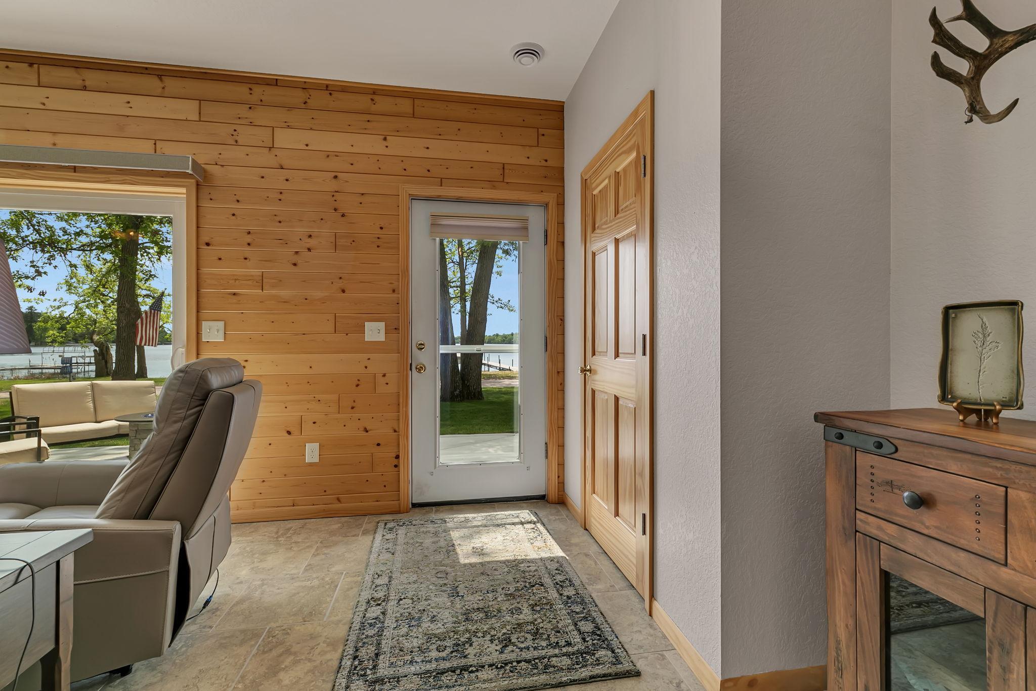 11448 Leisure Lane