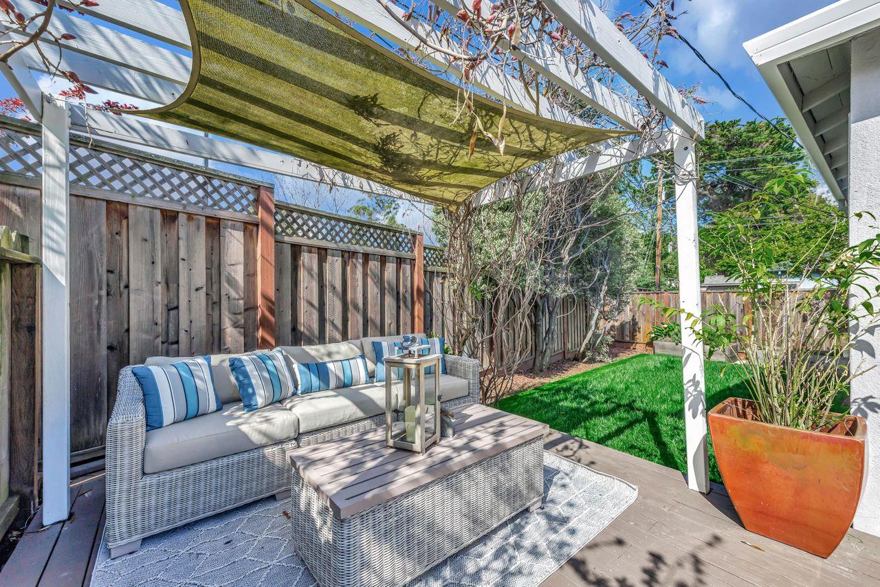 2044 Alameda De Las Pulgas