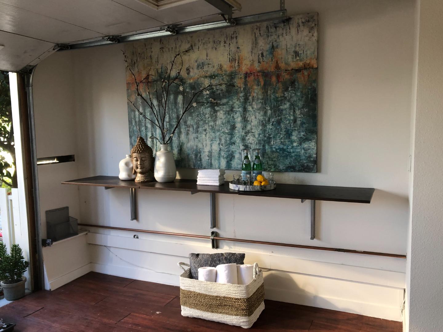 2044 Alameda De Las Pulgas