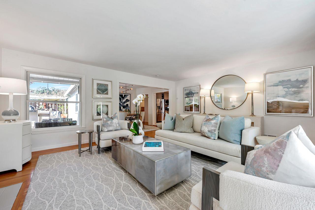 2044 Alameda De Las Pulgas