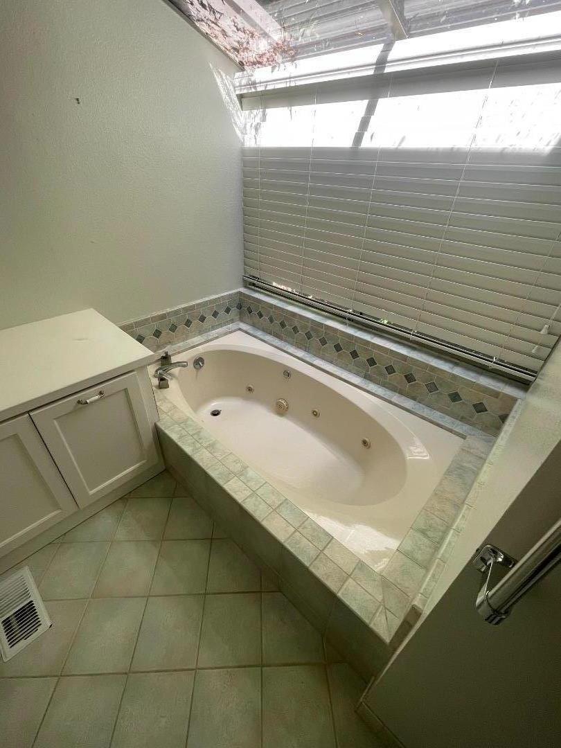 14 Alverno CT