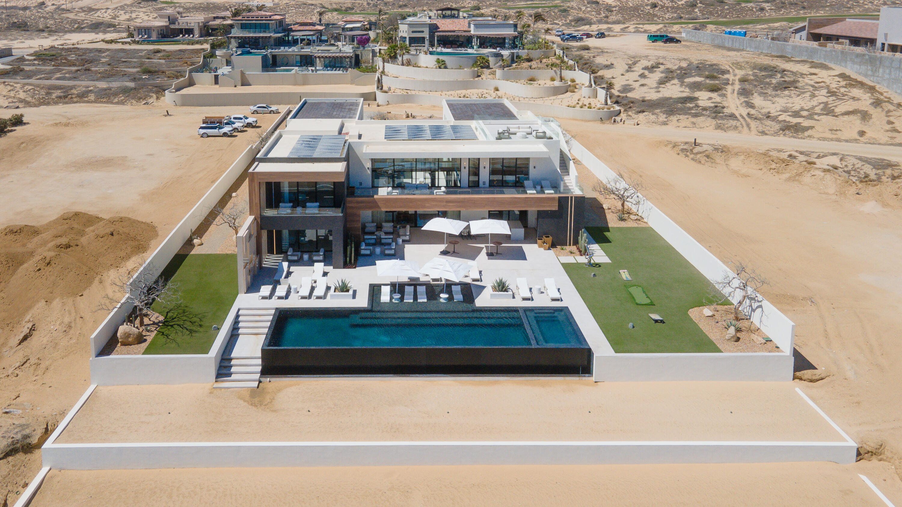 29, Crystal Beach Estate