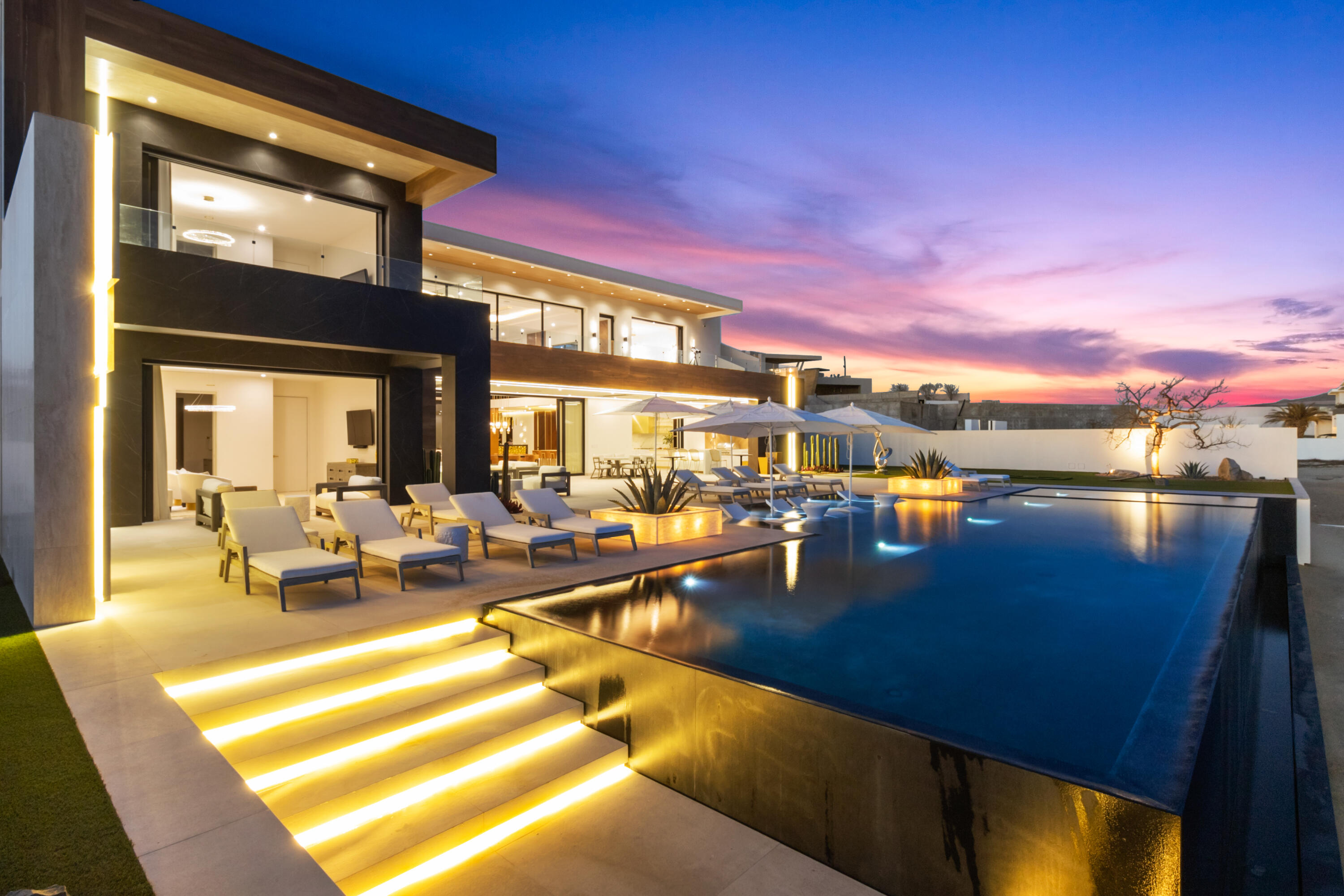 29, Crystal Beach Estate