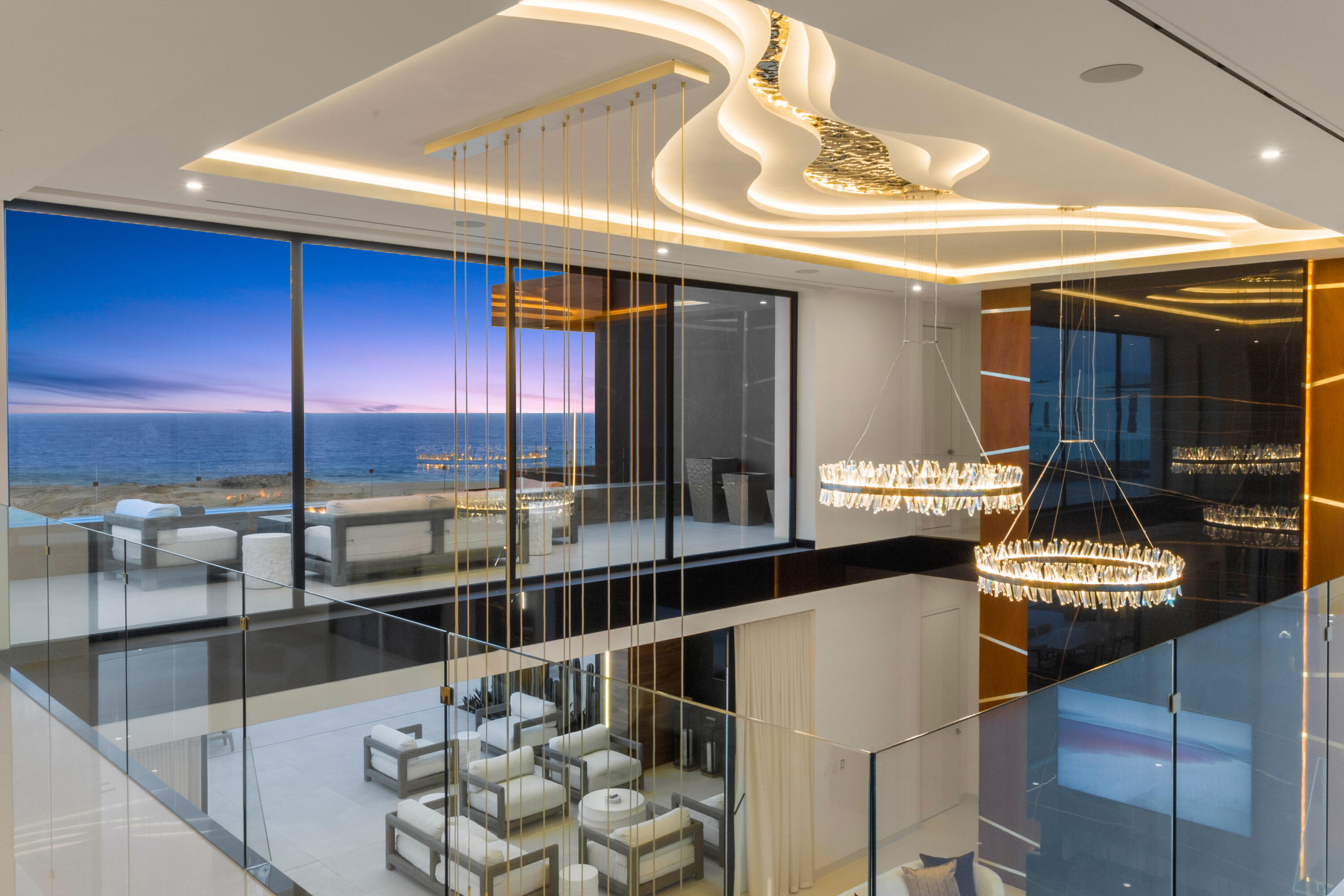 29, Crystal Beach Estate