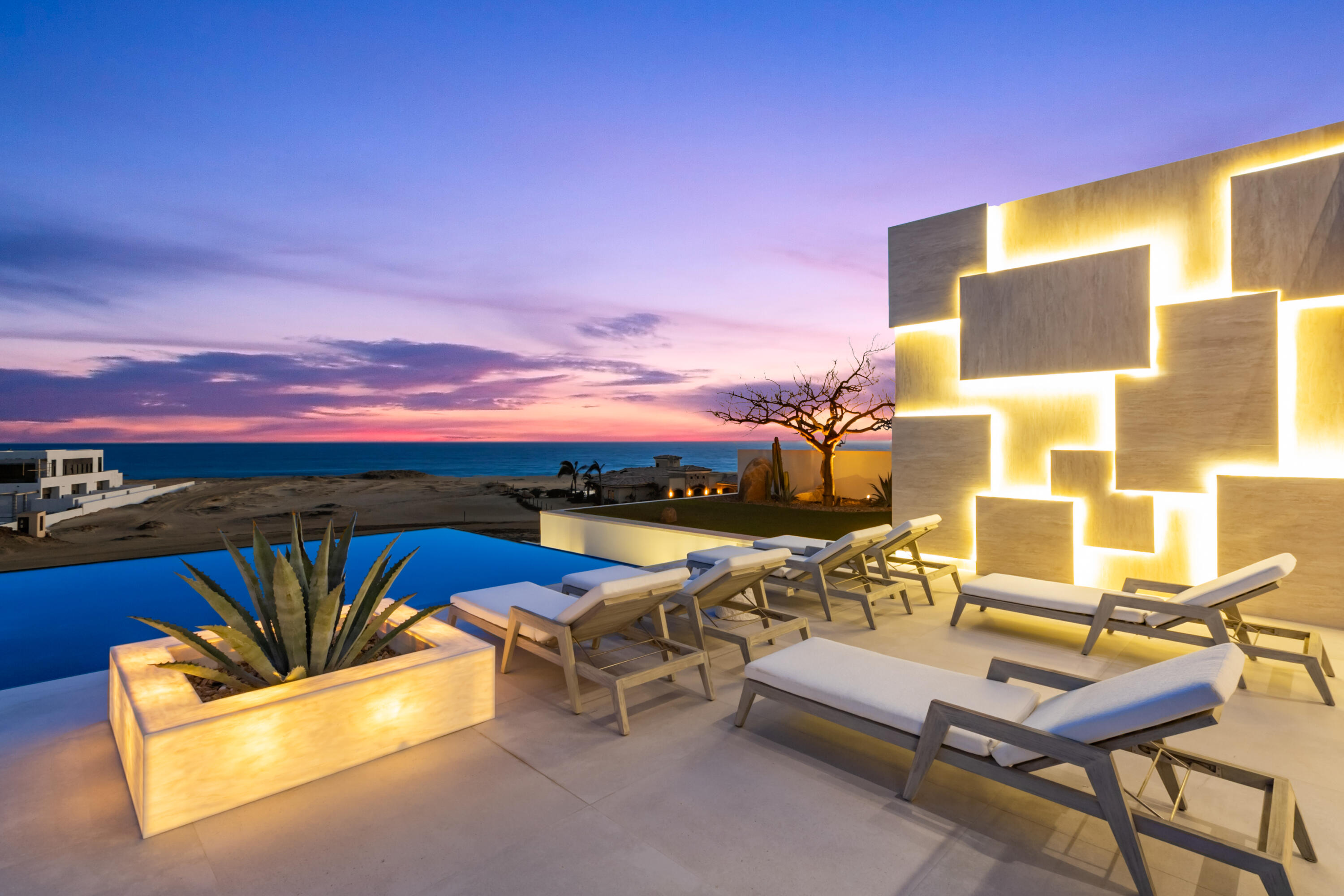 29, Crystal Beach Estate