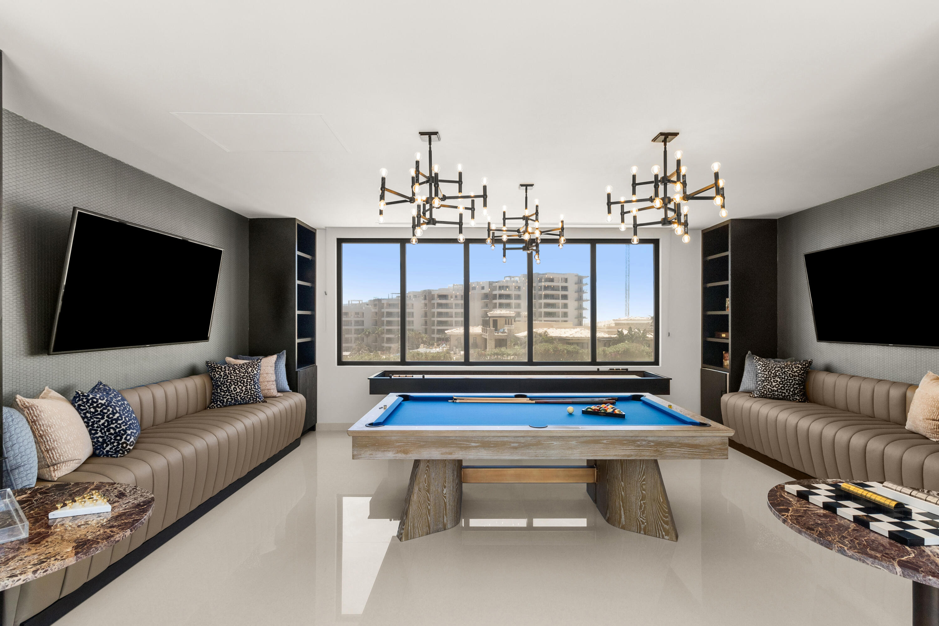 29, Crystal Beach Estate