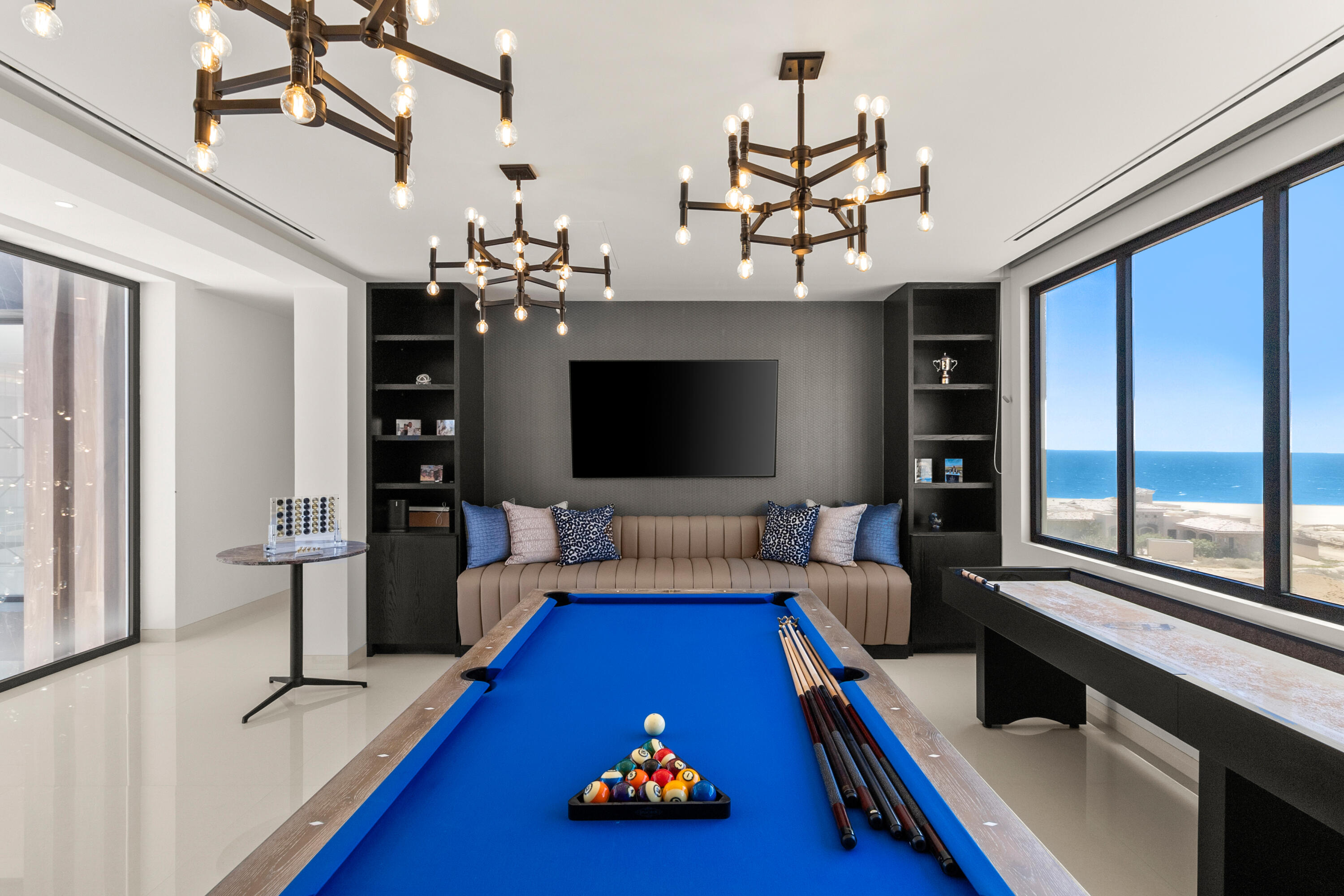 29, Crystal Beach Estate