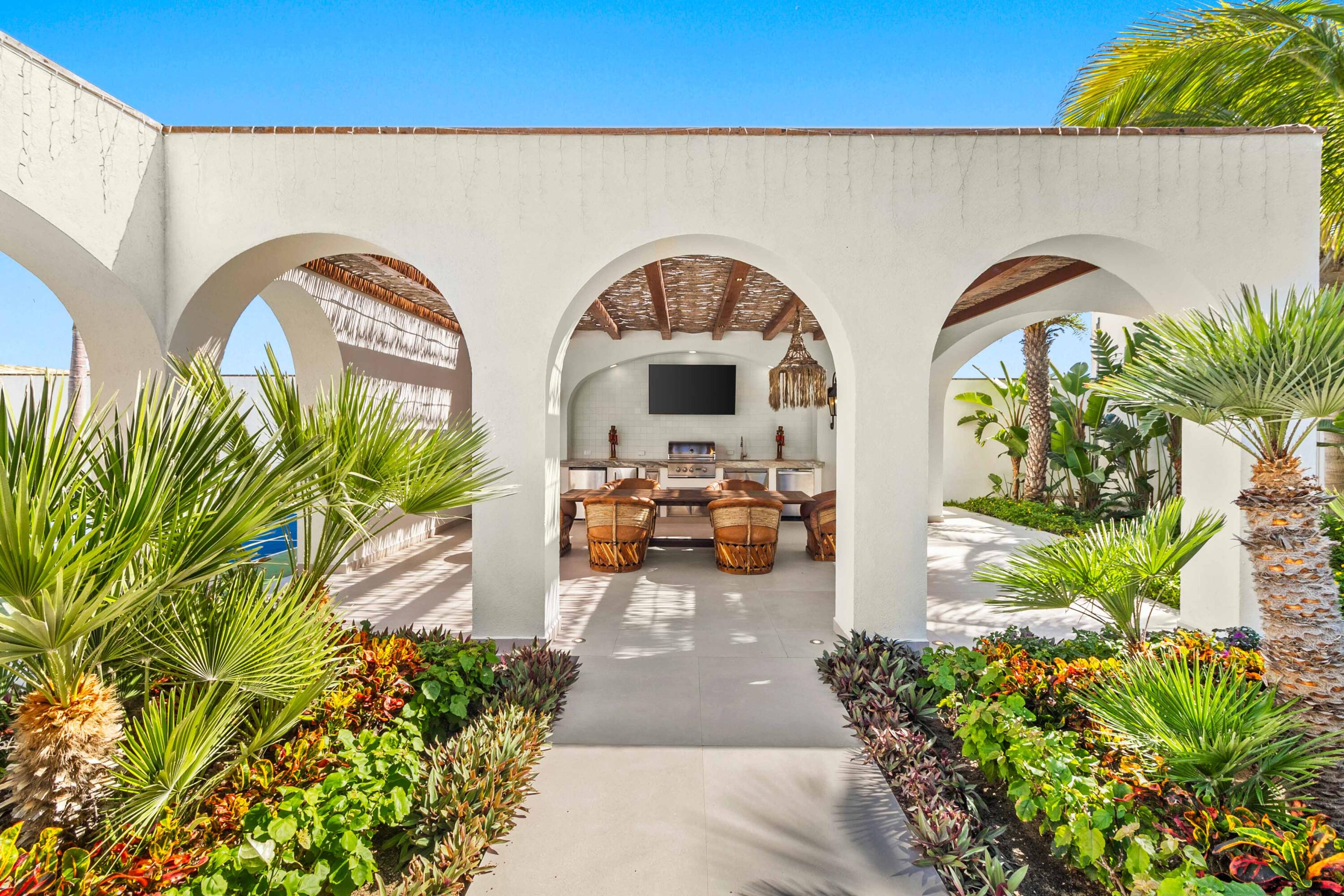 13/14 Diamante Beach Estates, Villa Serena