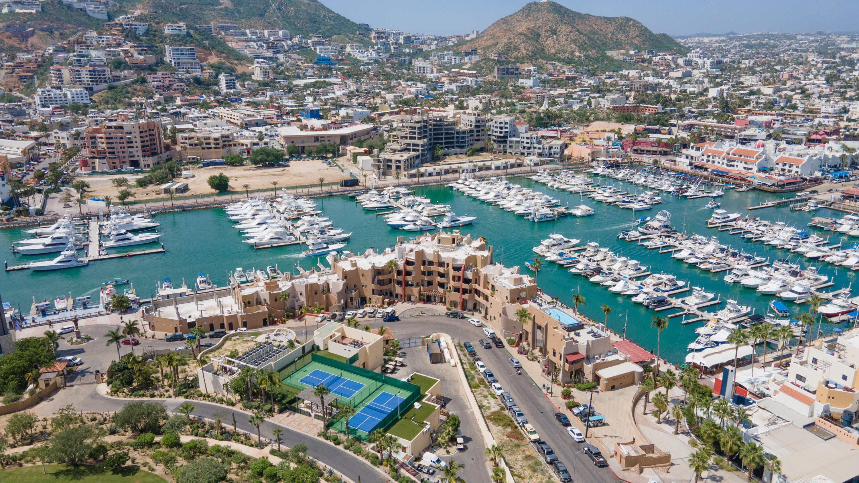 Hacienda Beach Club