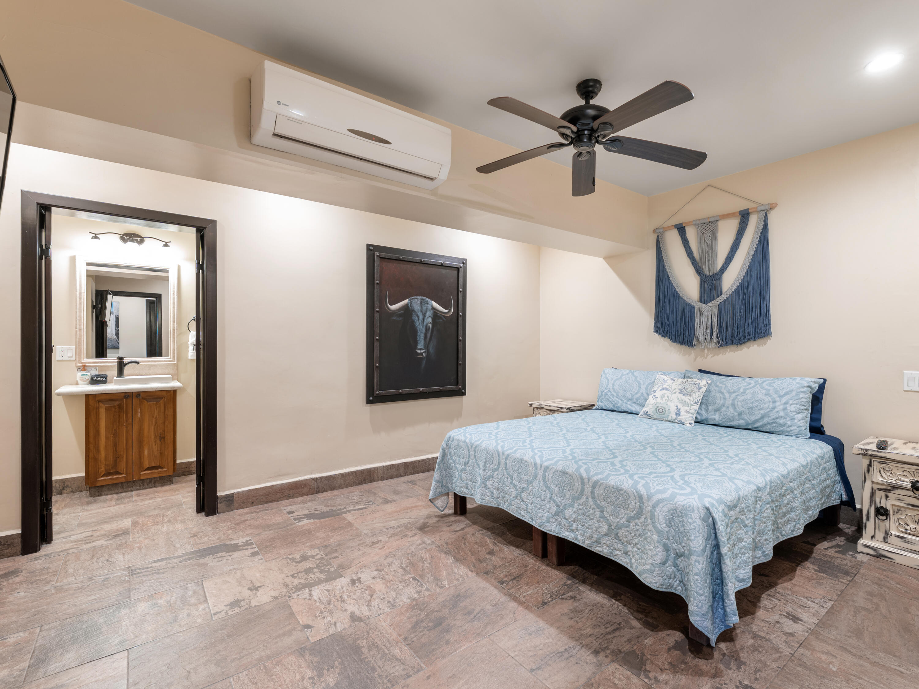 A101/103/107, Marina Sol Residences