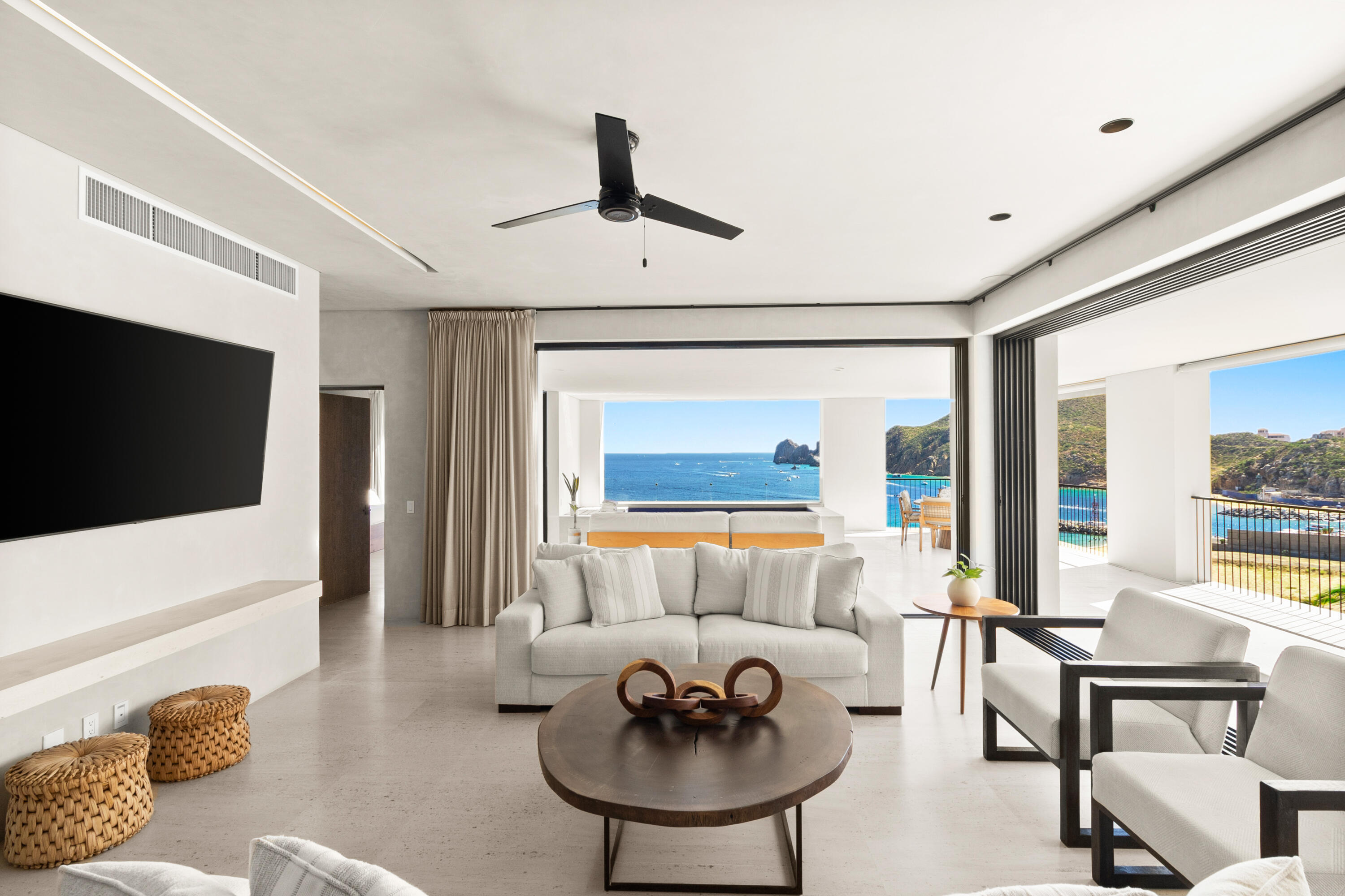 1 Homes Cabo