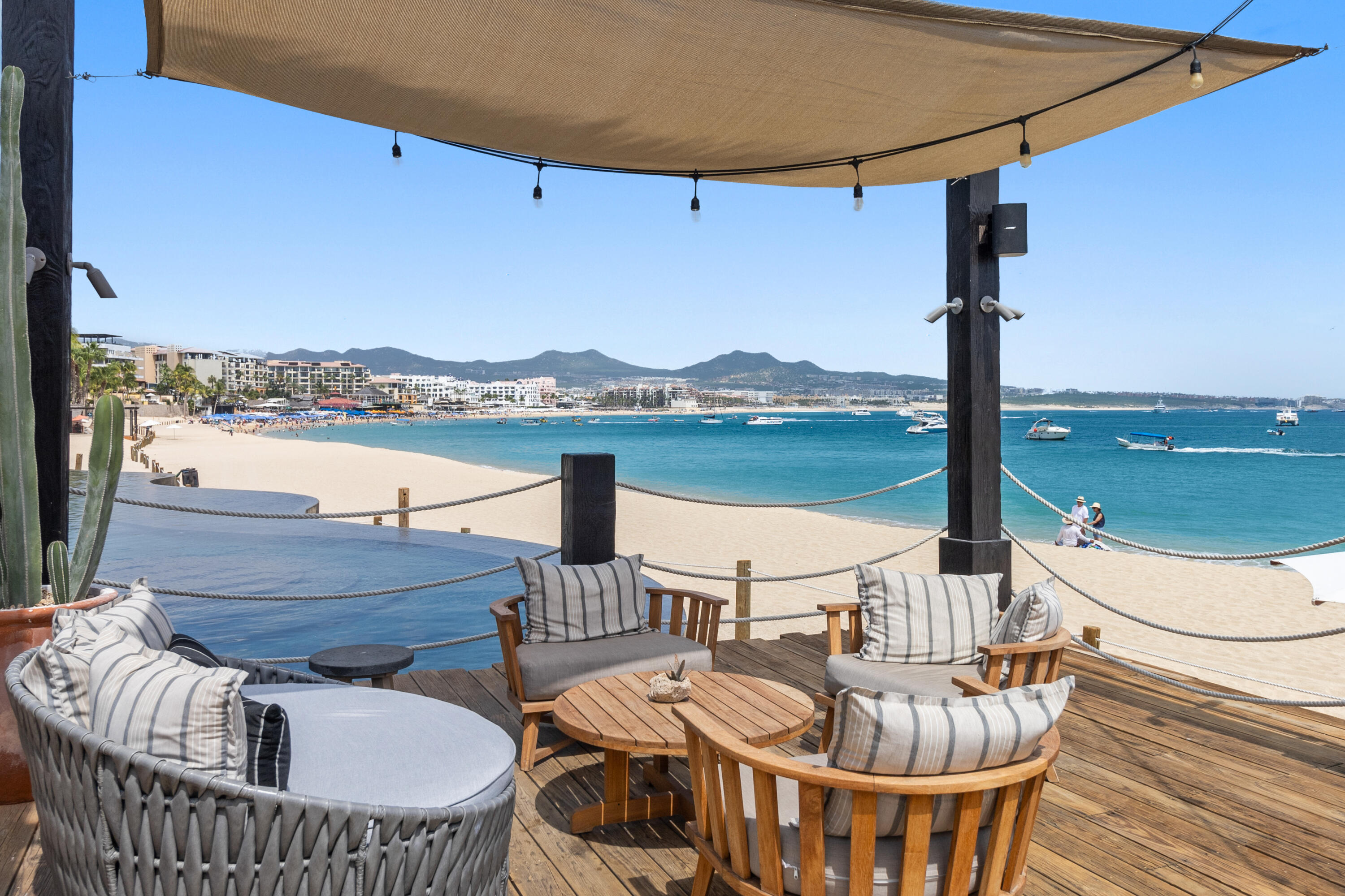 1 Homes Cabo