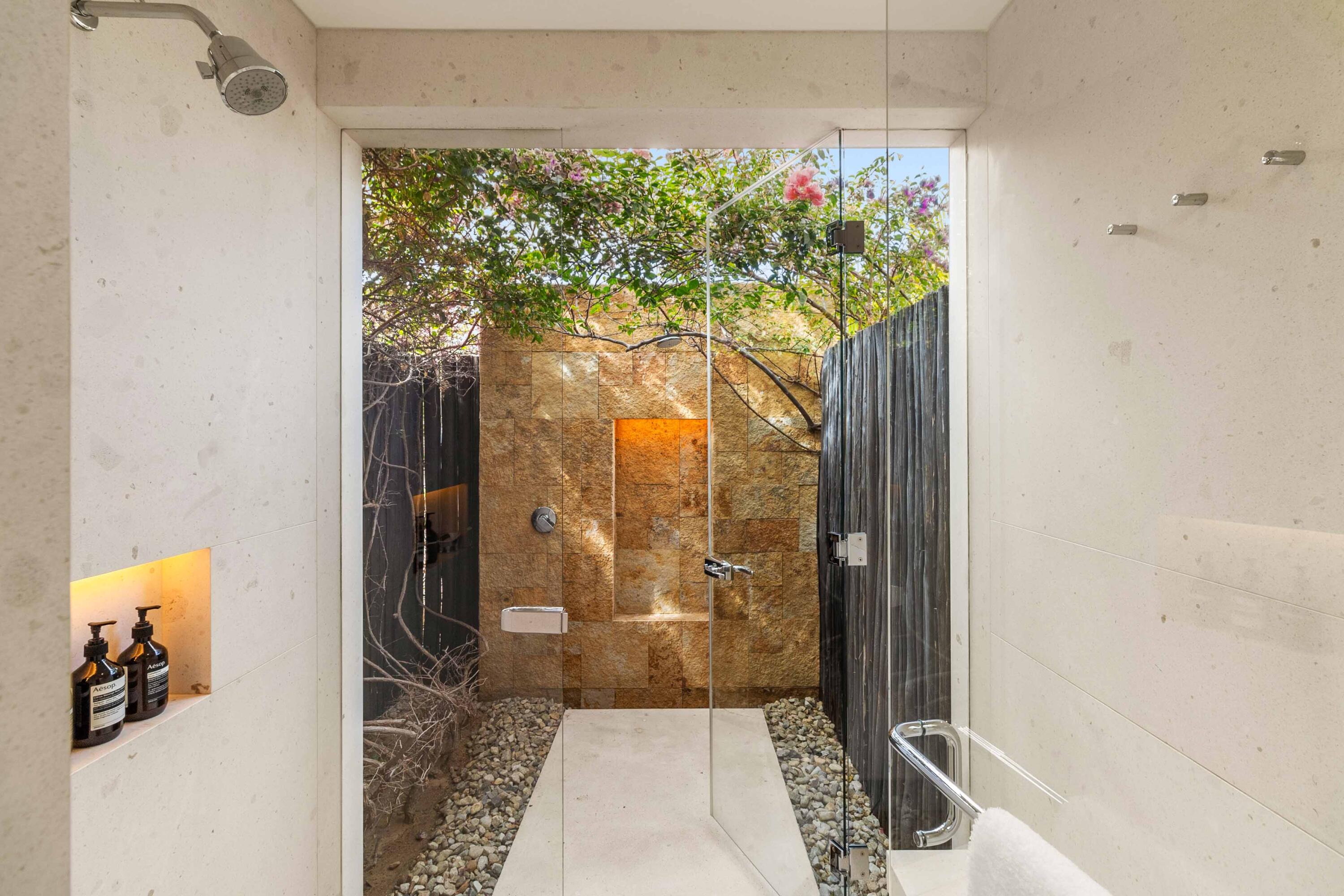 10 The Enclave, Ritz Carlton Zadun Residences