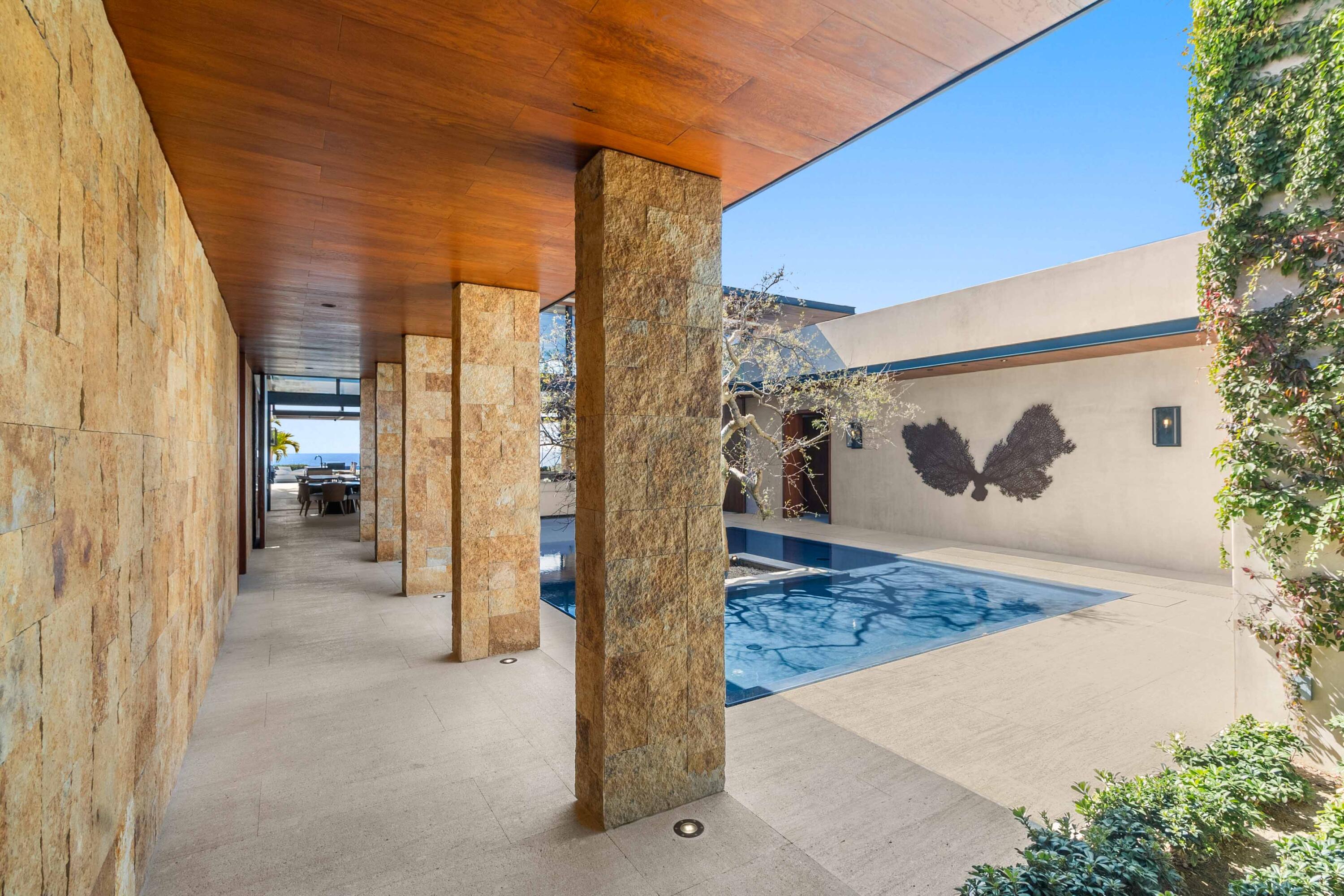 10 The Enclave, Ritz Carlton Zadun Residences