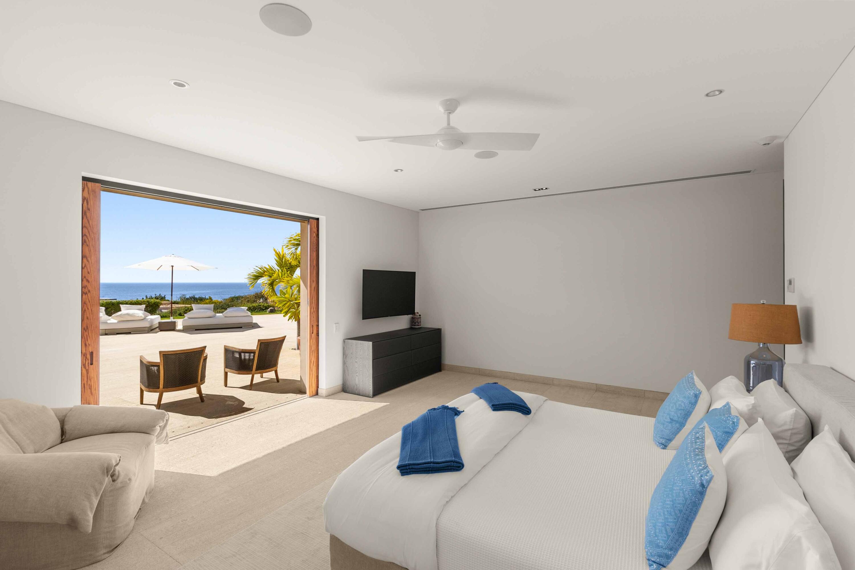 10 The Enclave, Ritz Carlton Zadun Residences