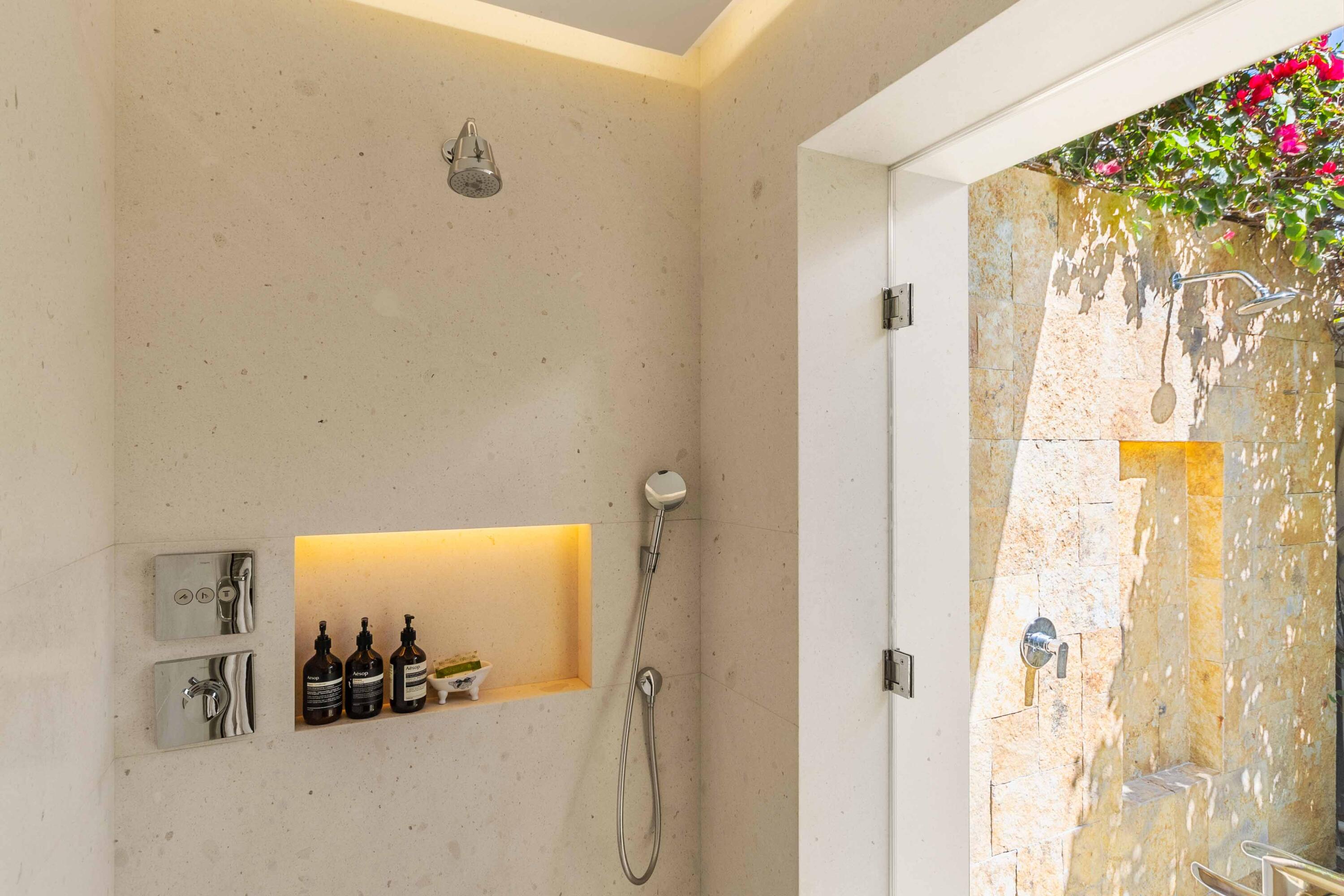 10 The Enclave, Ritz Carlton Zadun Residences