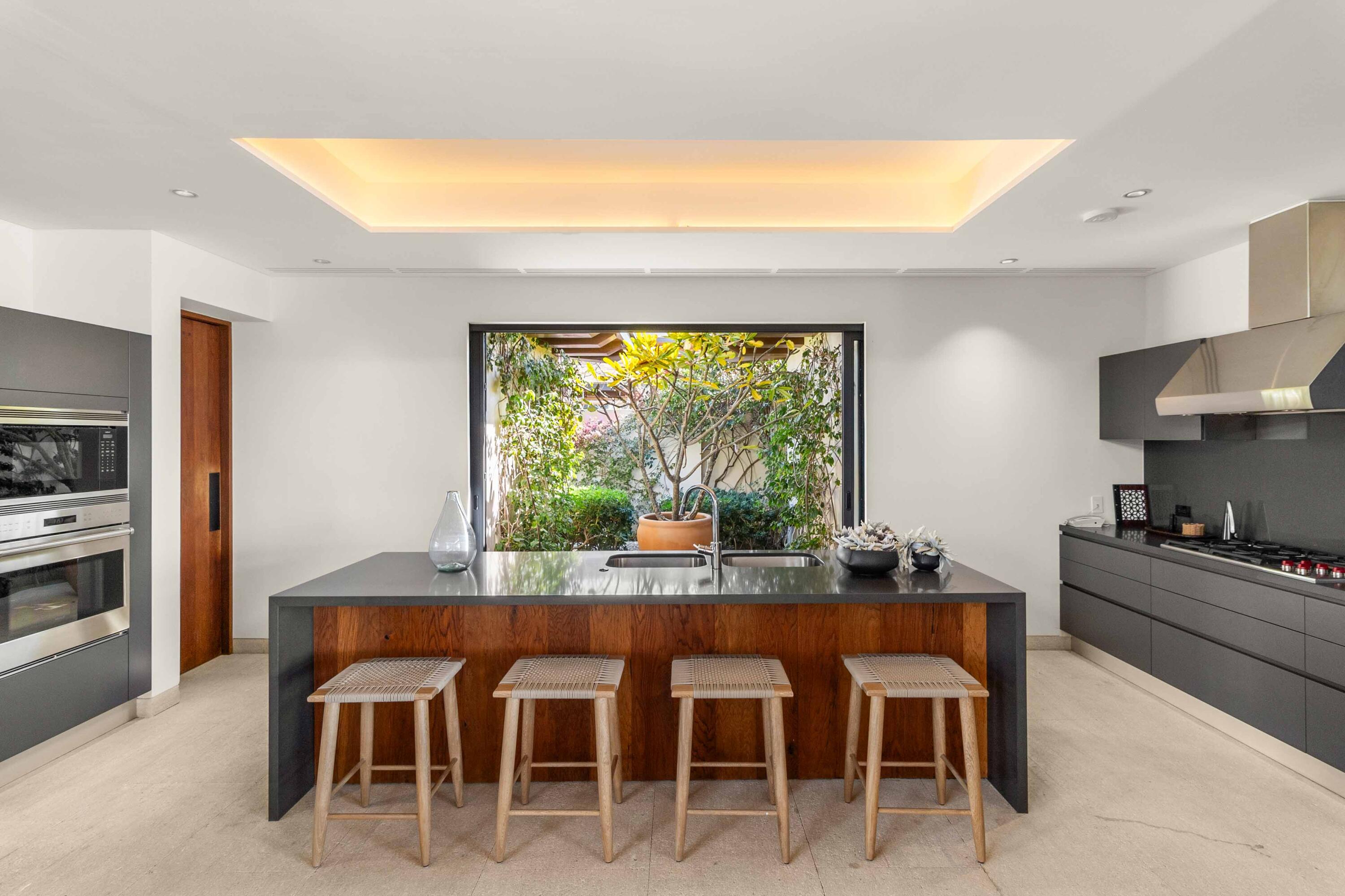 10 The Enclave, Ritz Carlton Zadun Residences