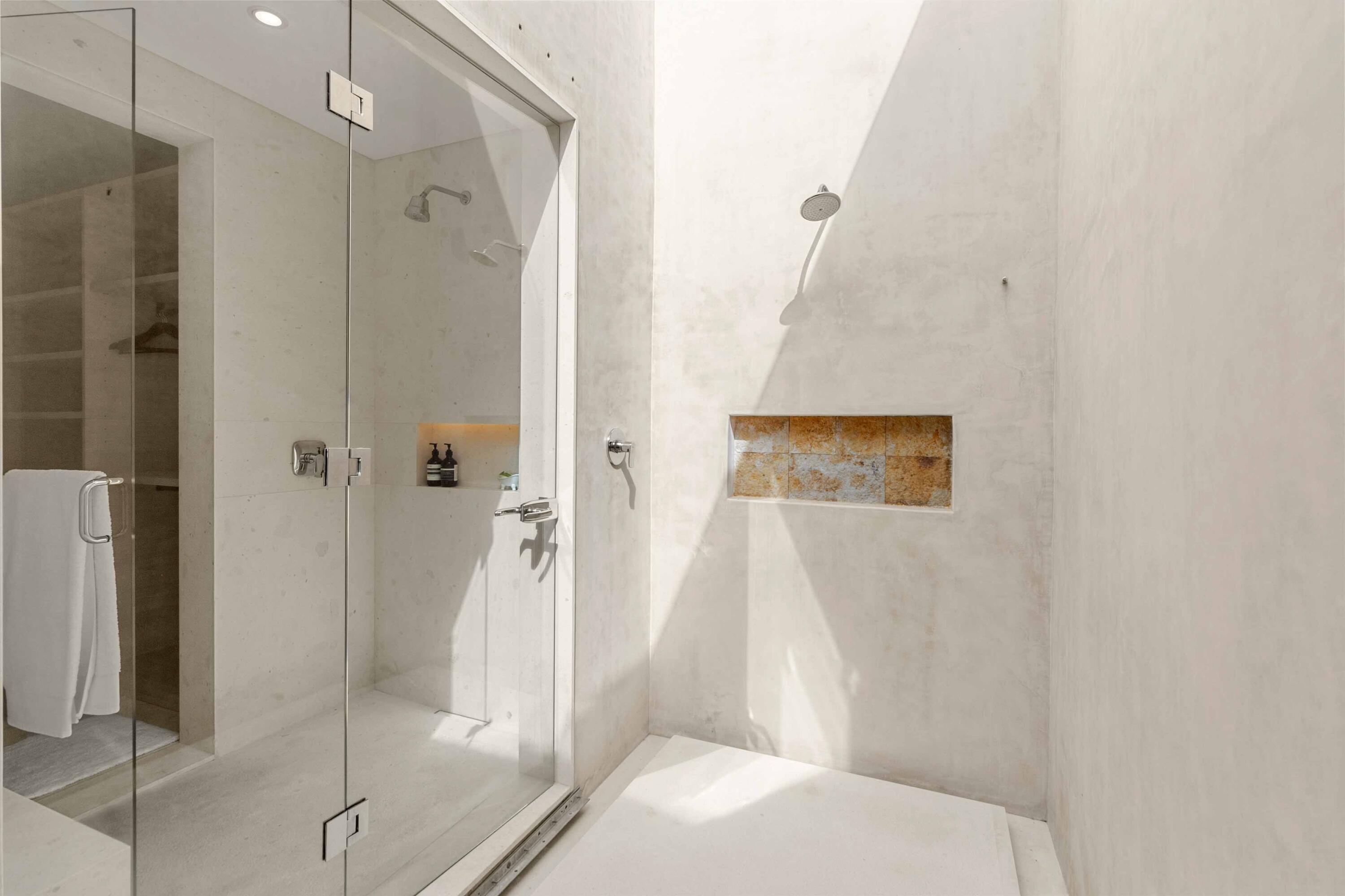 10 The Enclave, Ritz Carlton Zadun Residences