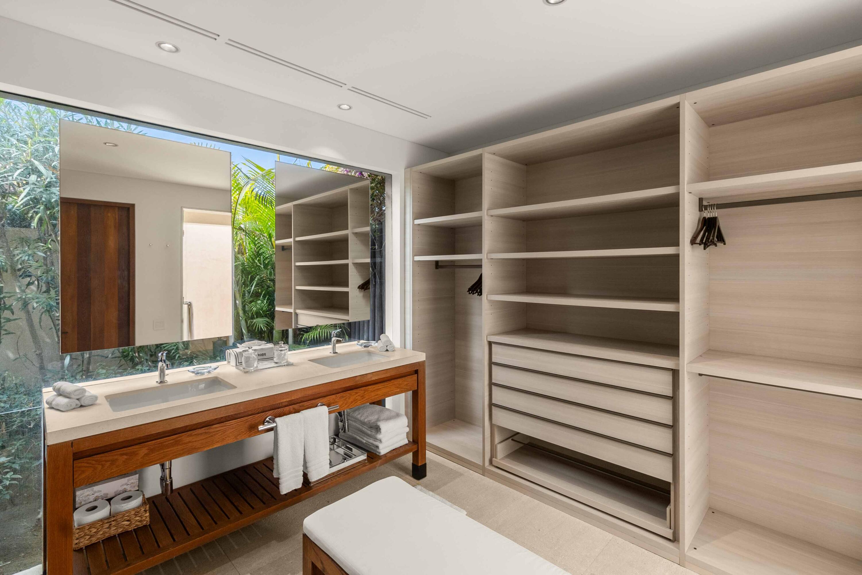 10 The Enclave, Ritz Carlton Zadun Residences