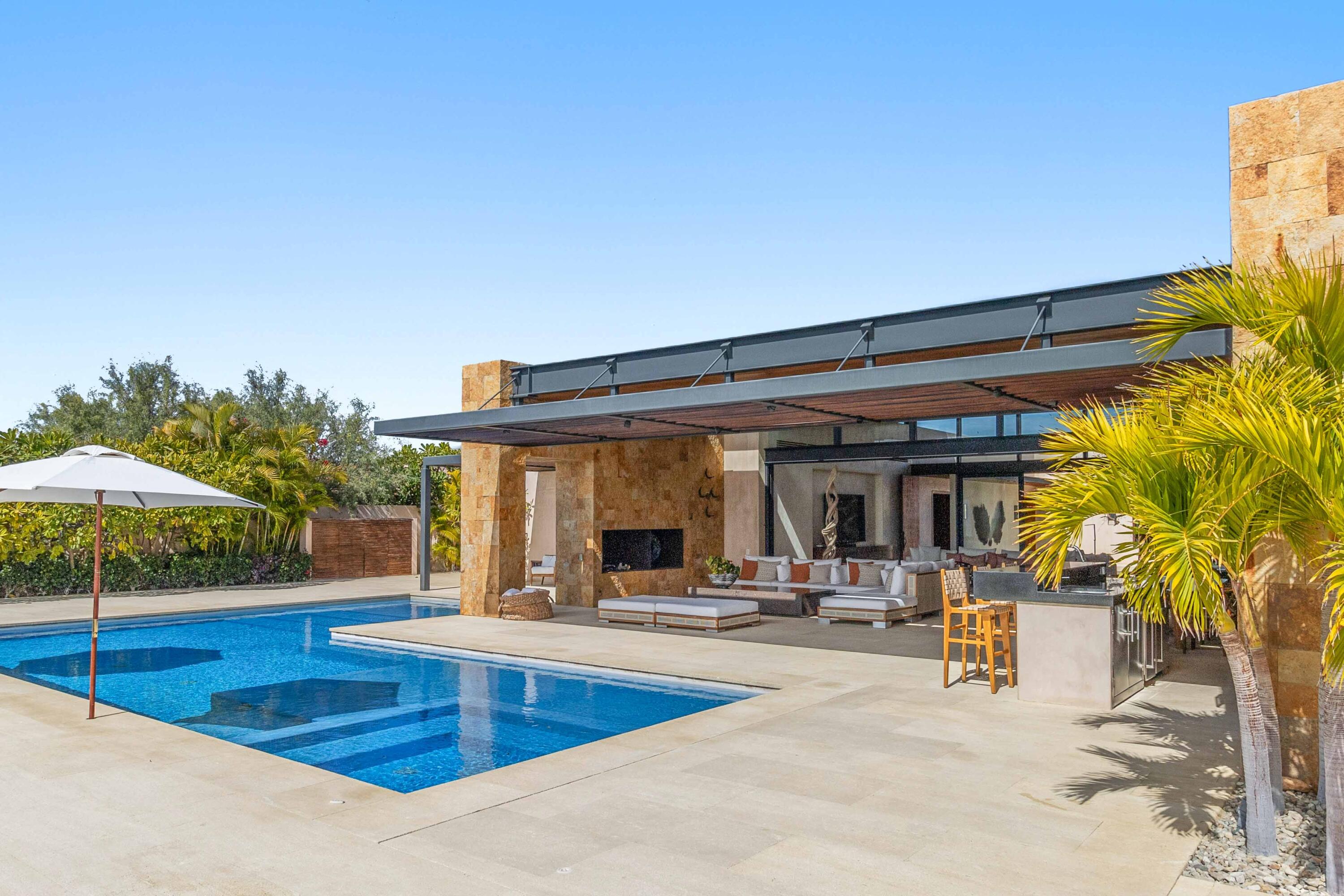 10 The Enclave, Ritz Carlton Zadun Residences