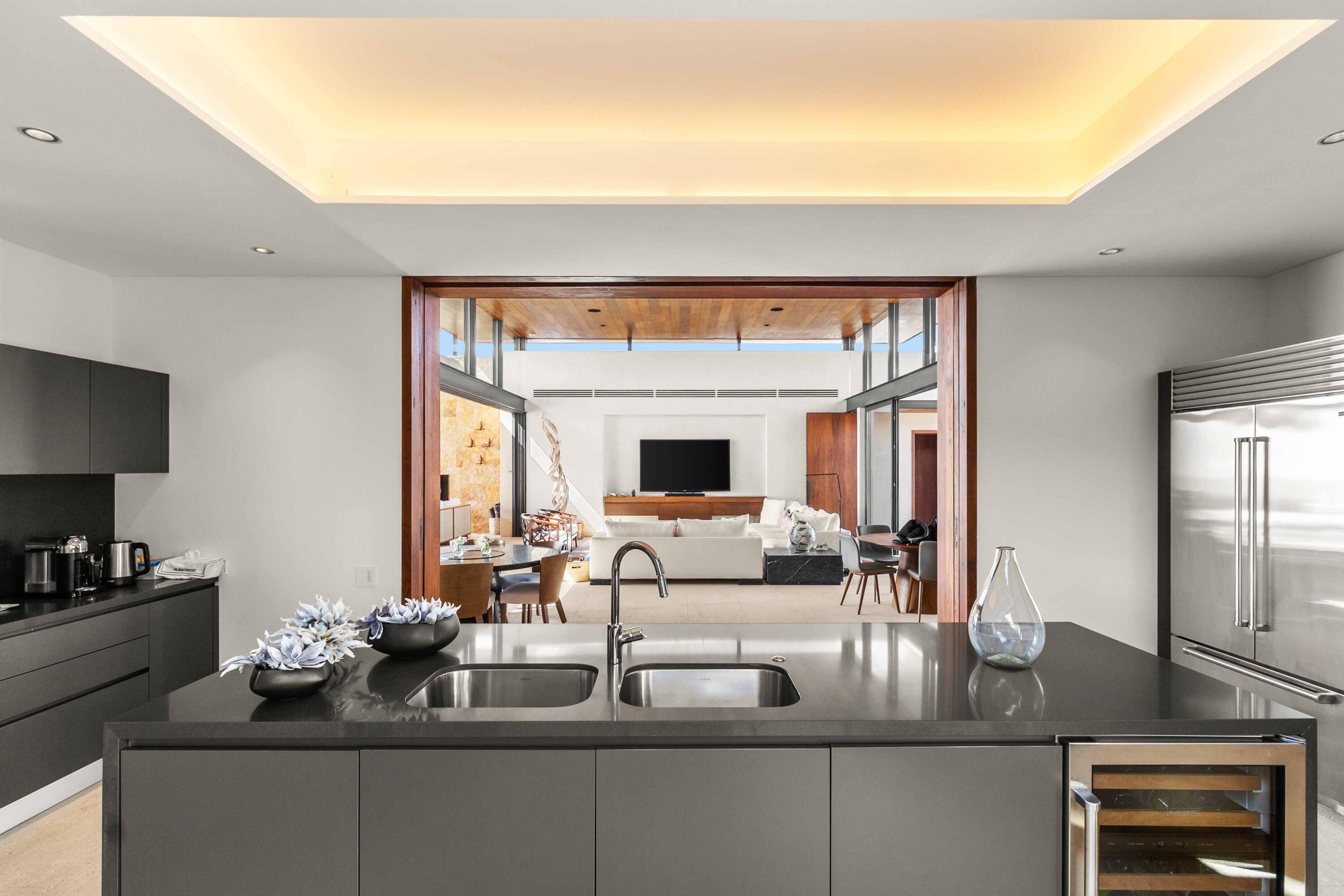 10 The Enclave, Ritz Carlton Zadun Residences