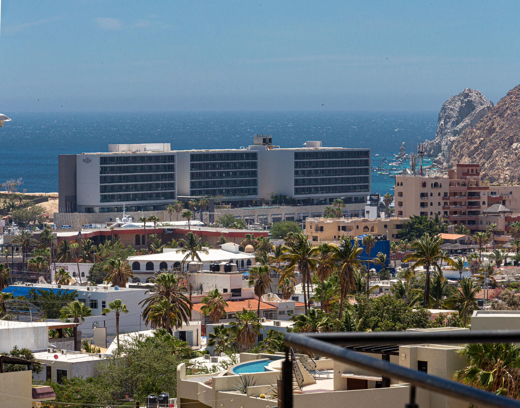 Luxotica 2 Penthouse
