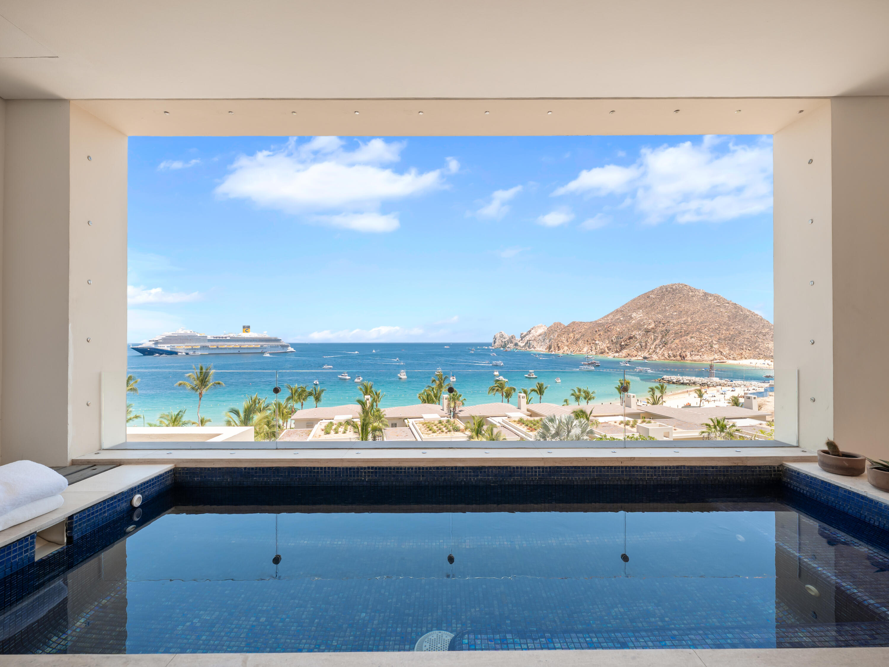 1 Homes Cabo