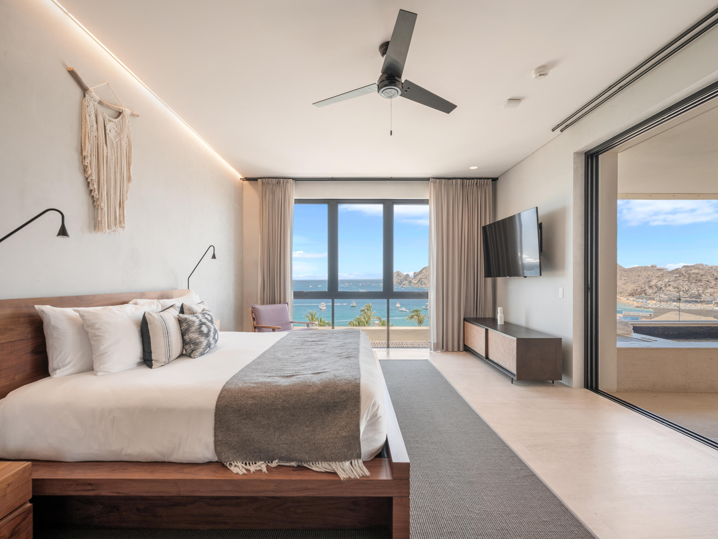 1 Homes Cabo