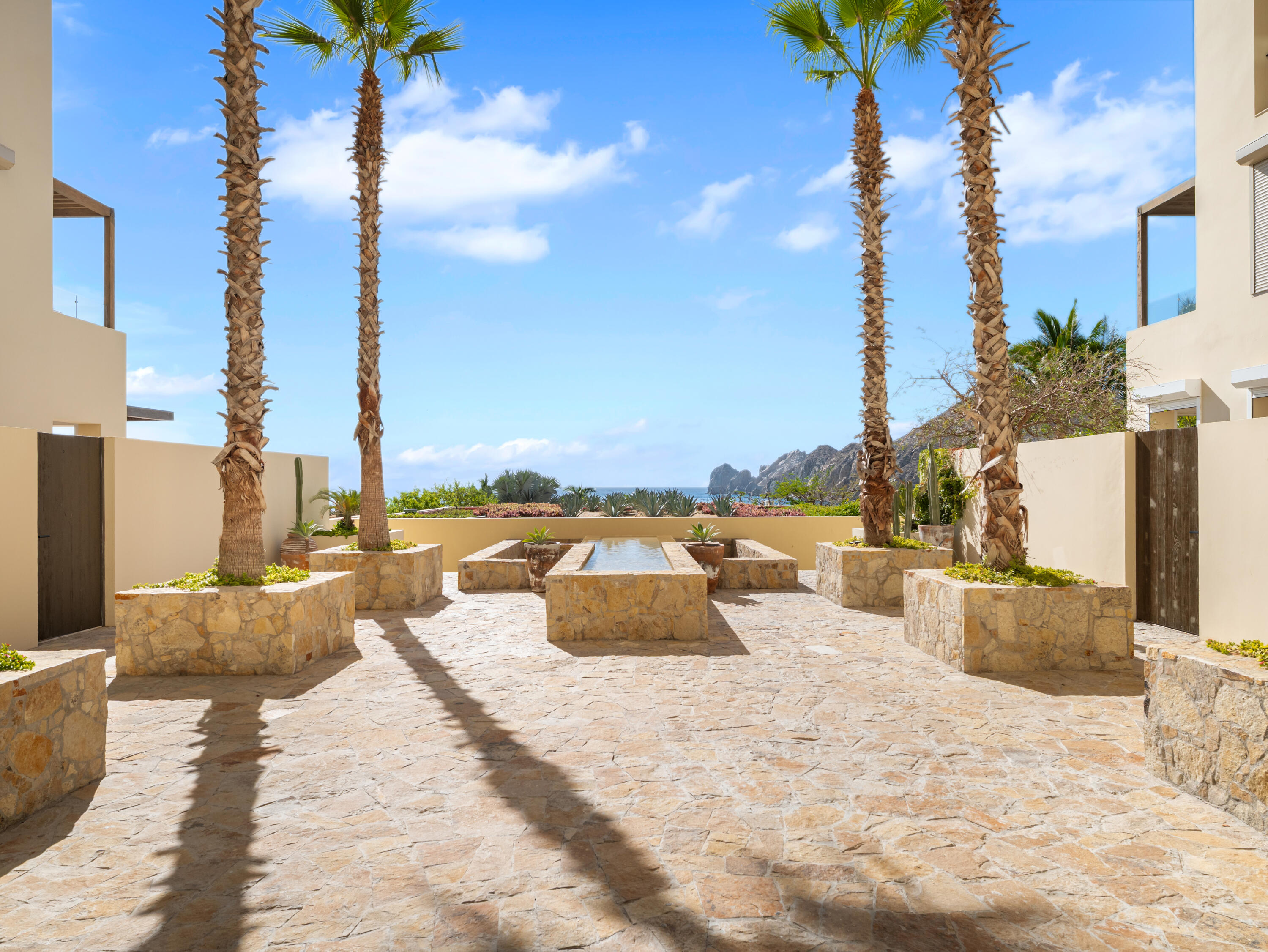1 Homes Cabo