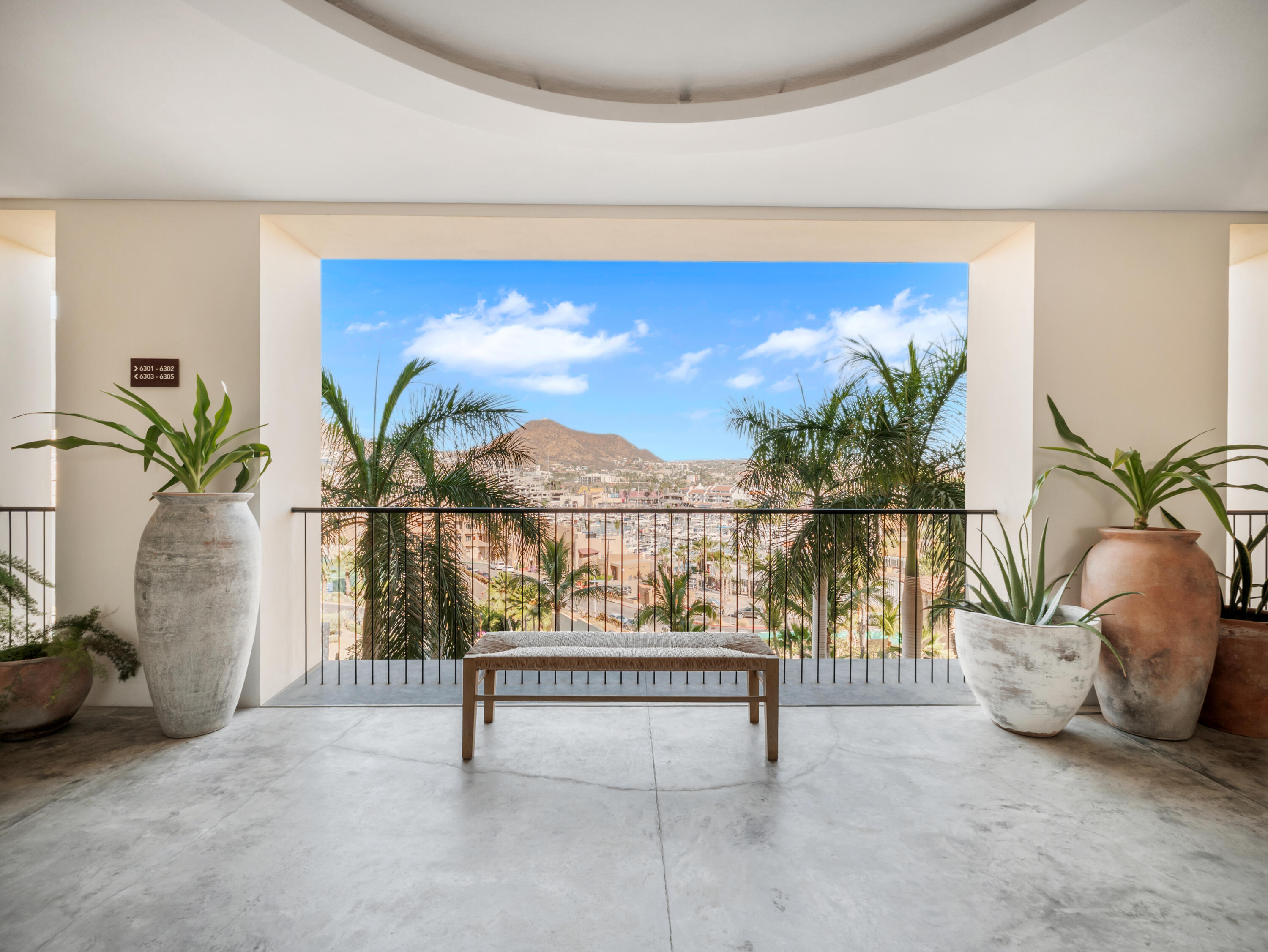1 Homes Cabo