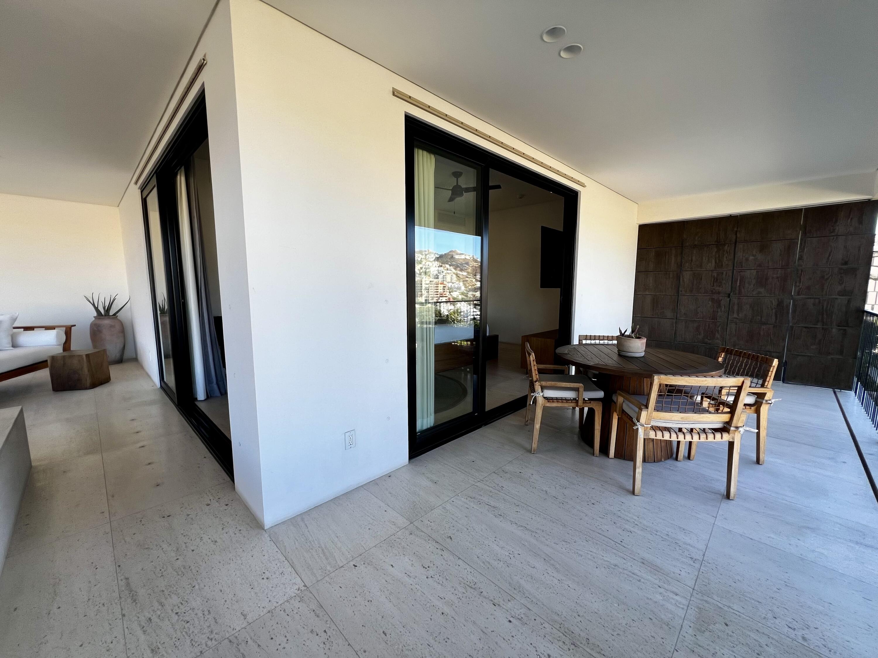 1Homes - Hacienda Beach Club