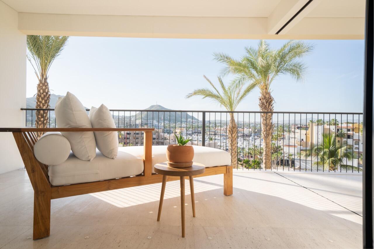 1Homes - Hacienda Beach Club