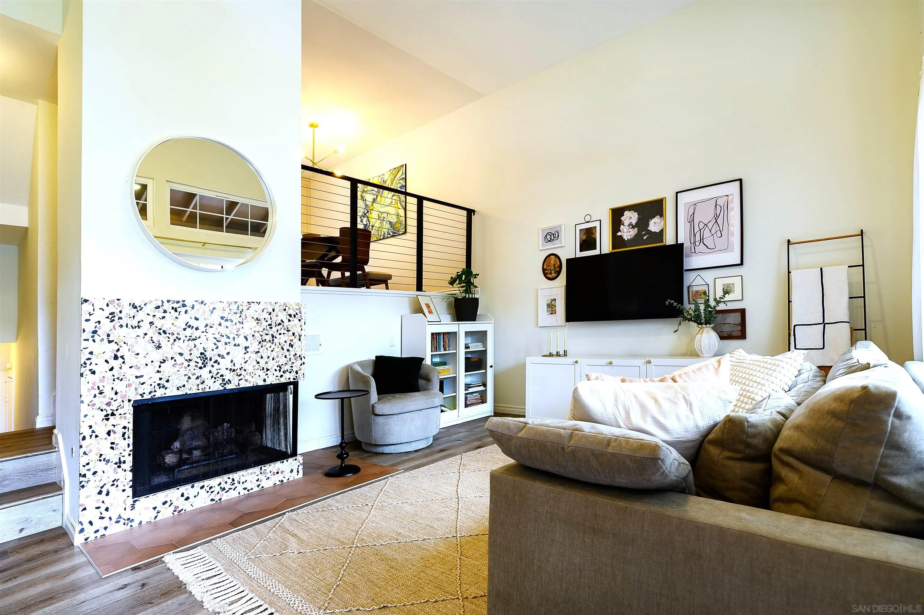 3458 Mission Mesa Way