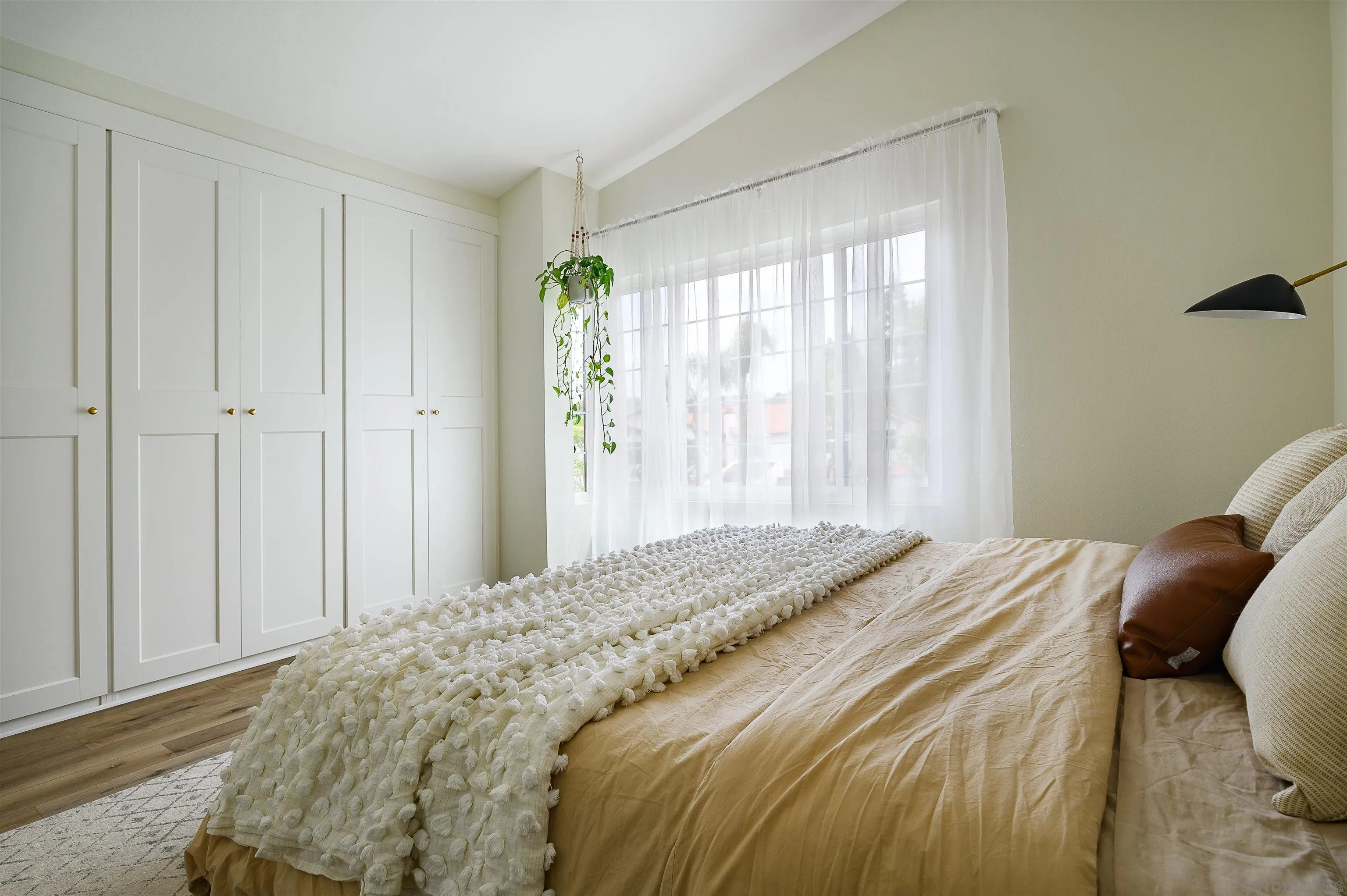 3458 Mission Mesa Way