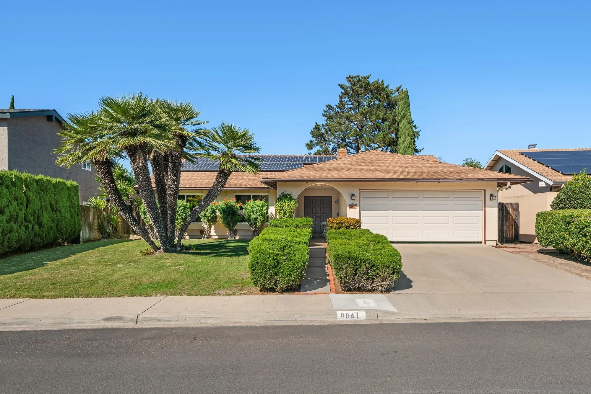 8041 Laurelridge Road
