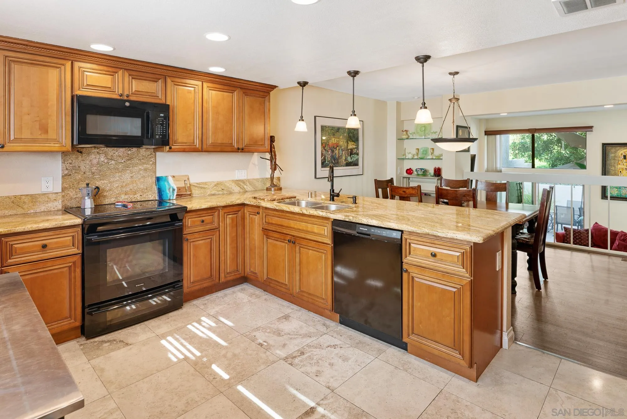 6763 Caminito Del Greco