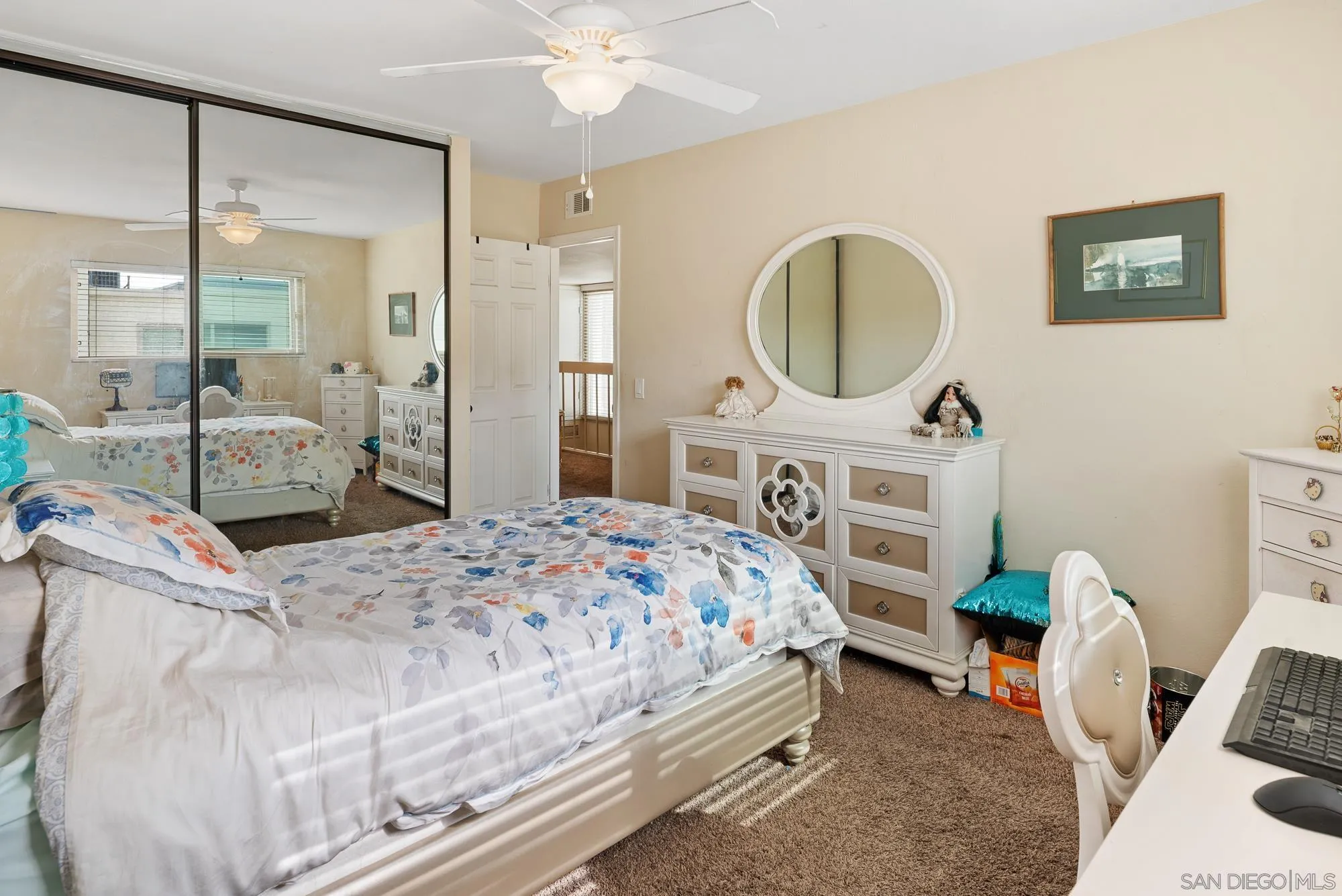 6763 Caminito Del Greco