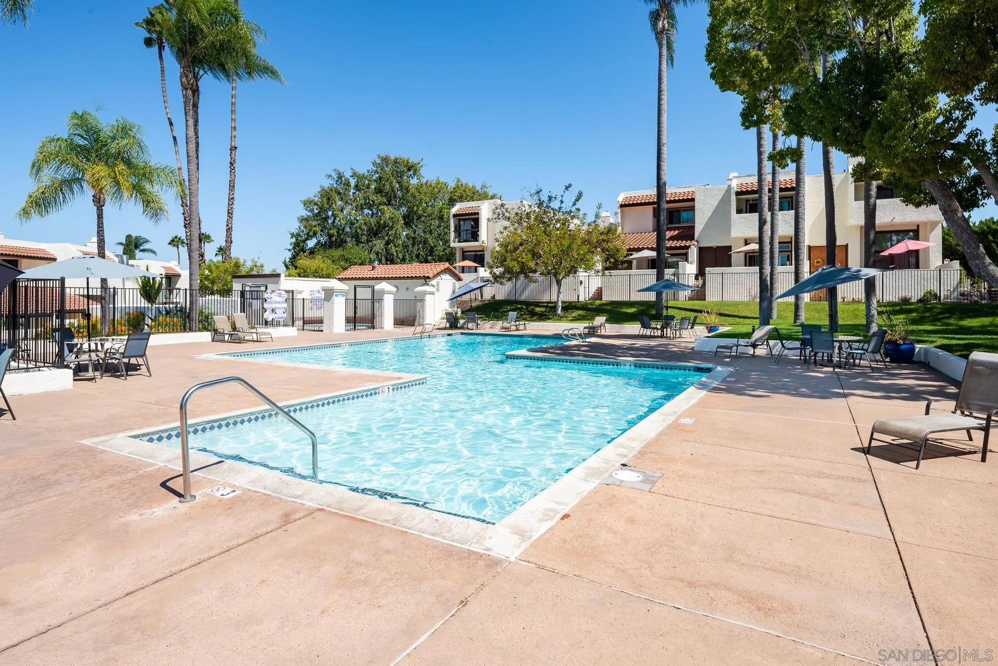 6763 Caminito Del Greco