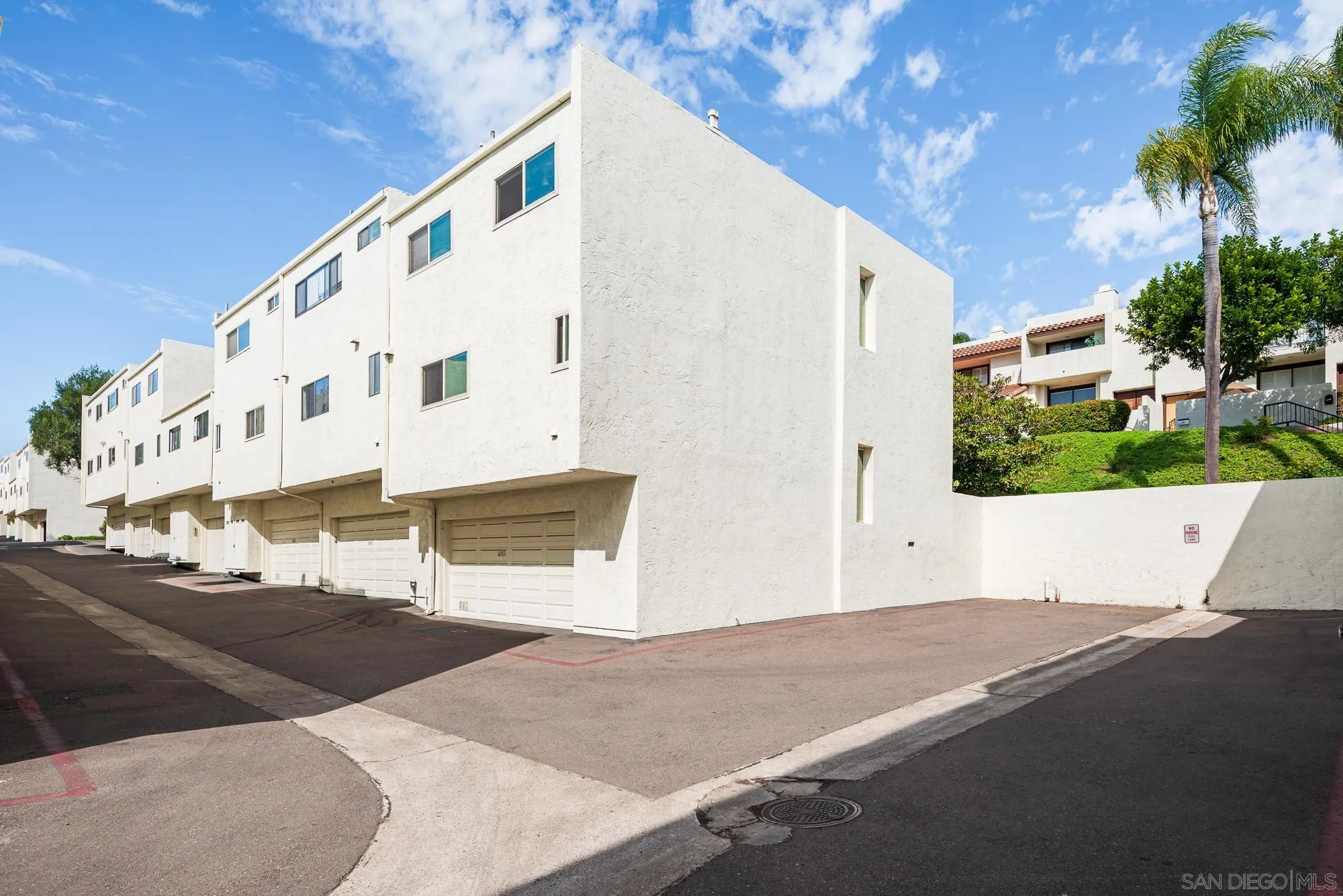 6763 Caminito Del Greco