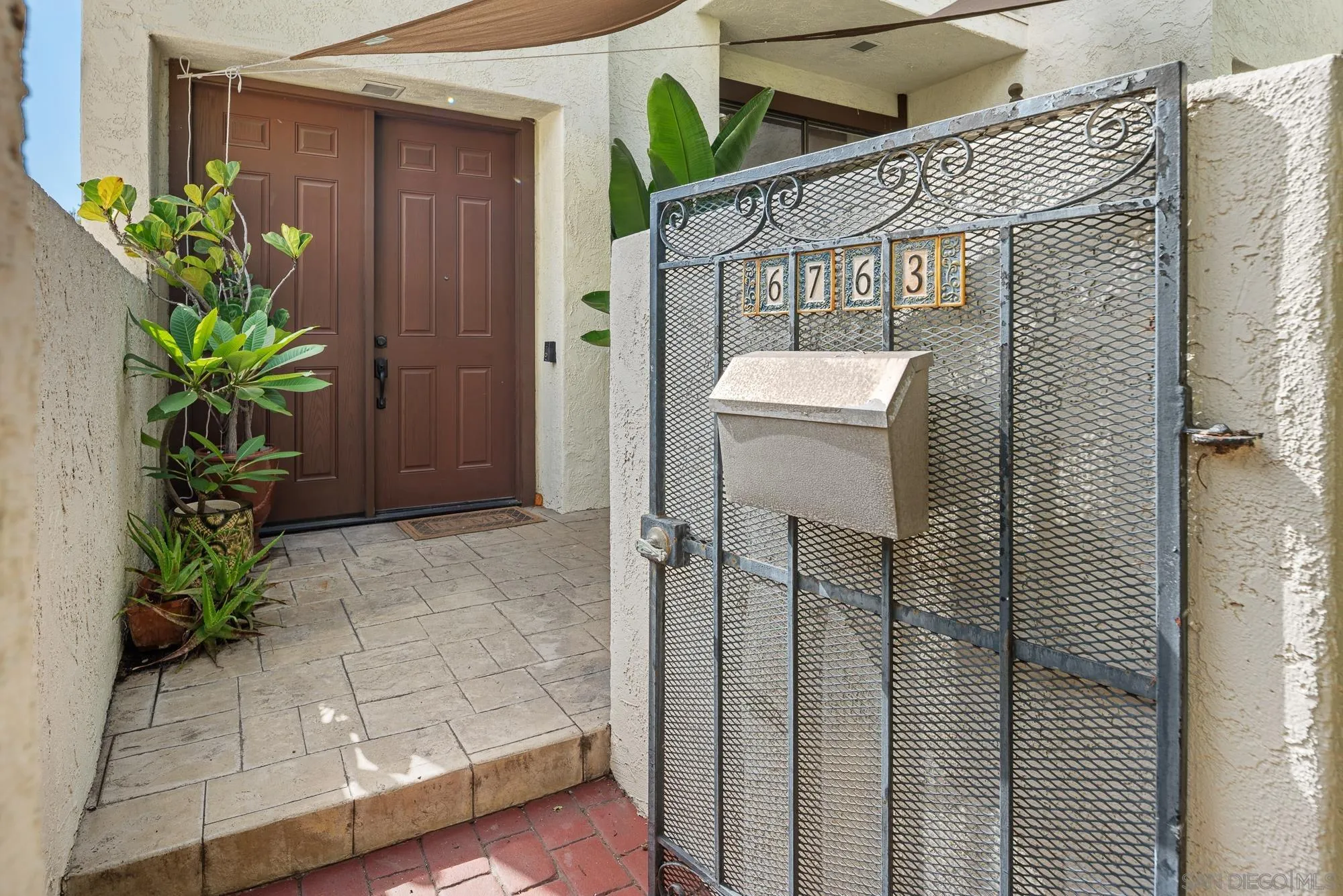 6763 Caminito Del Greco