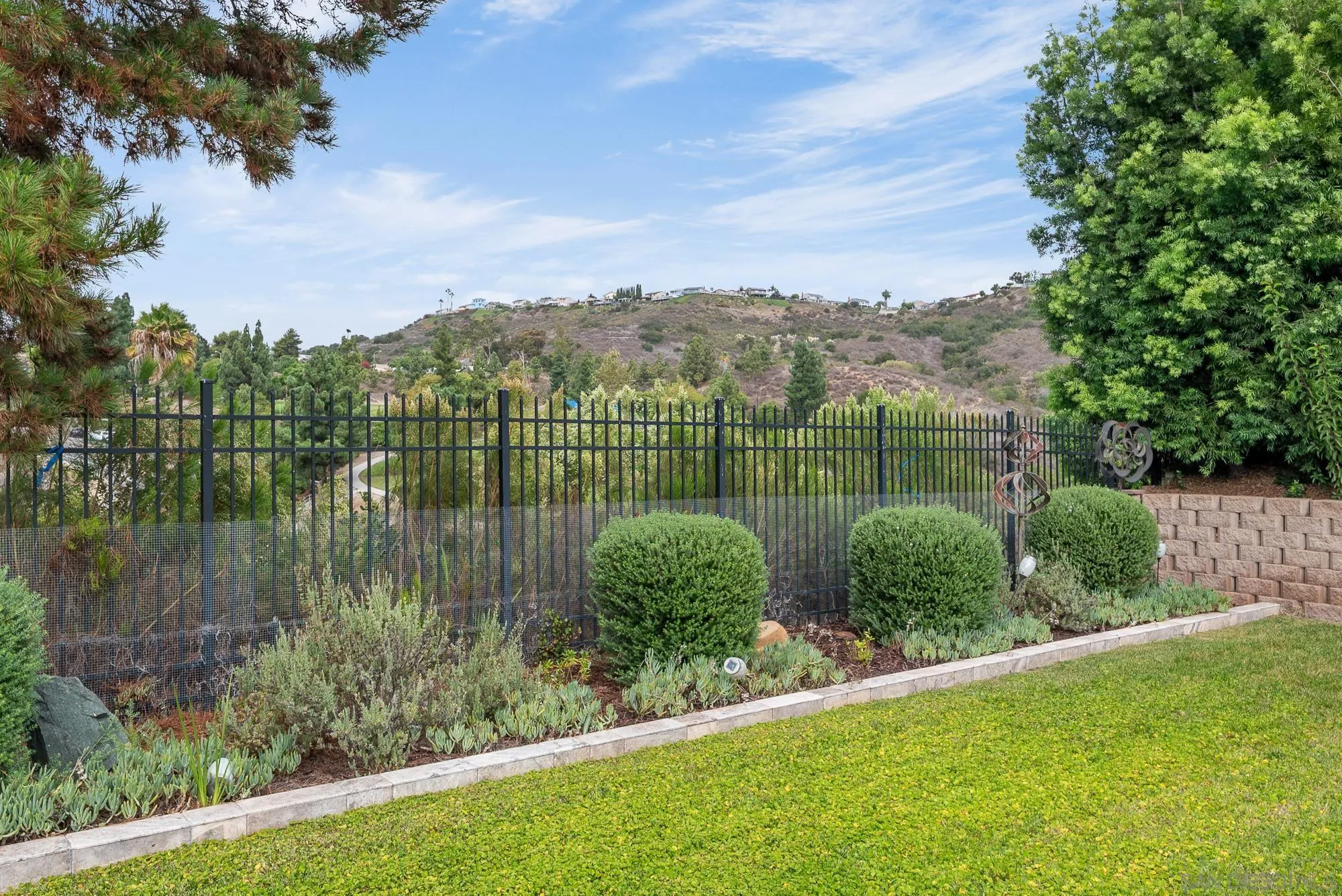 5908 Highplace