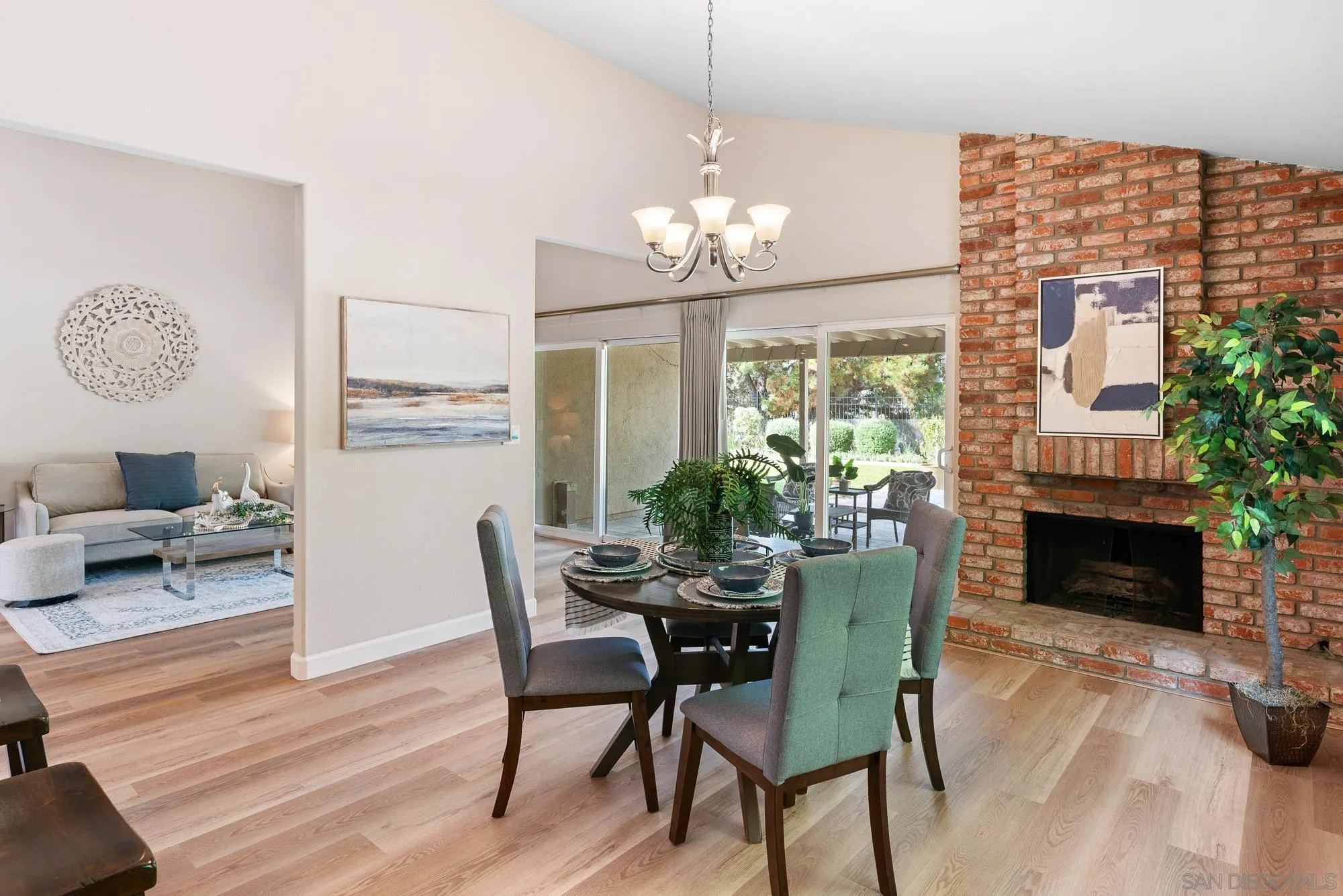 5908 Highplace