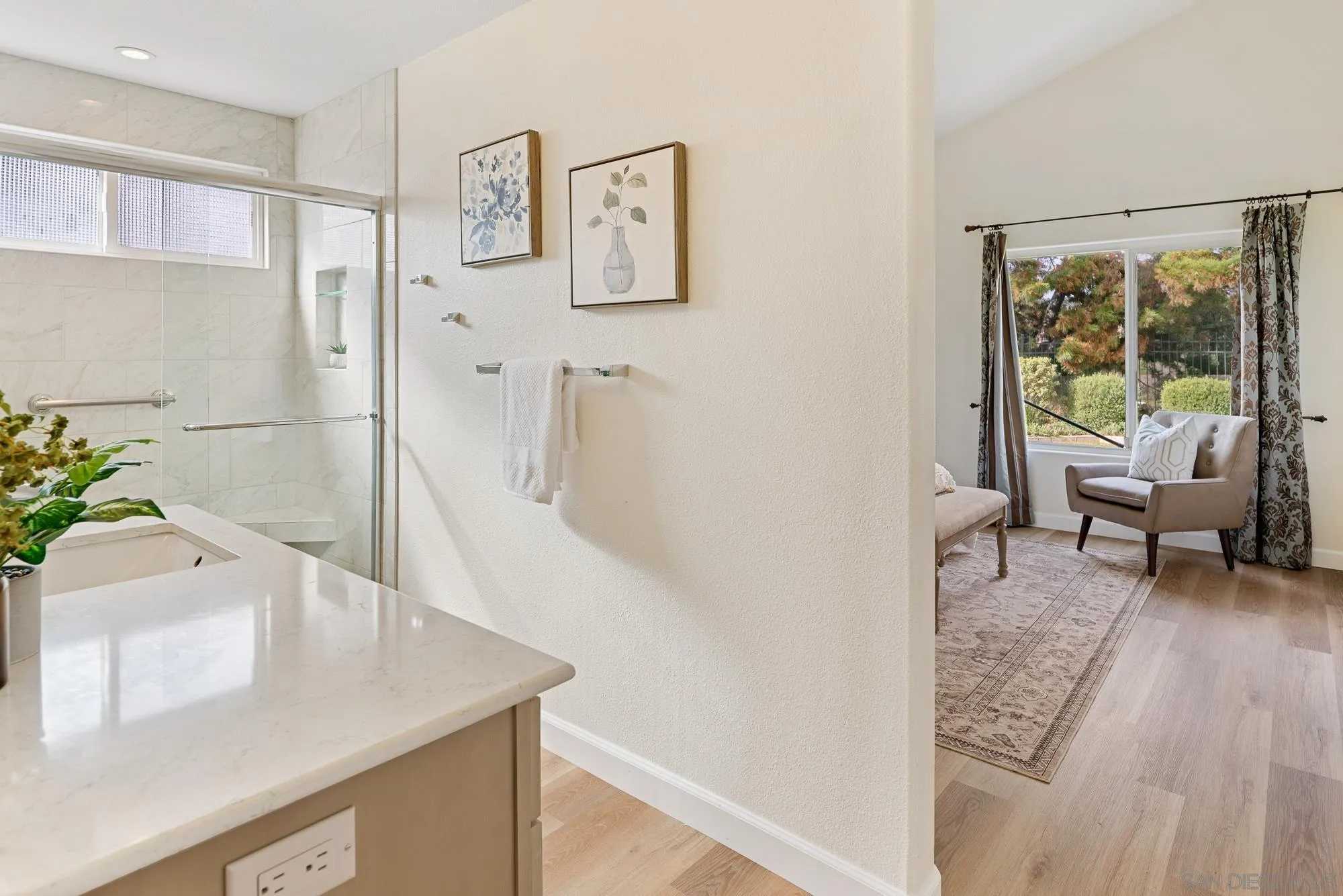 5908 Highplace