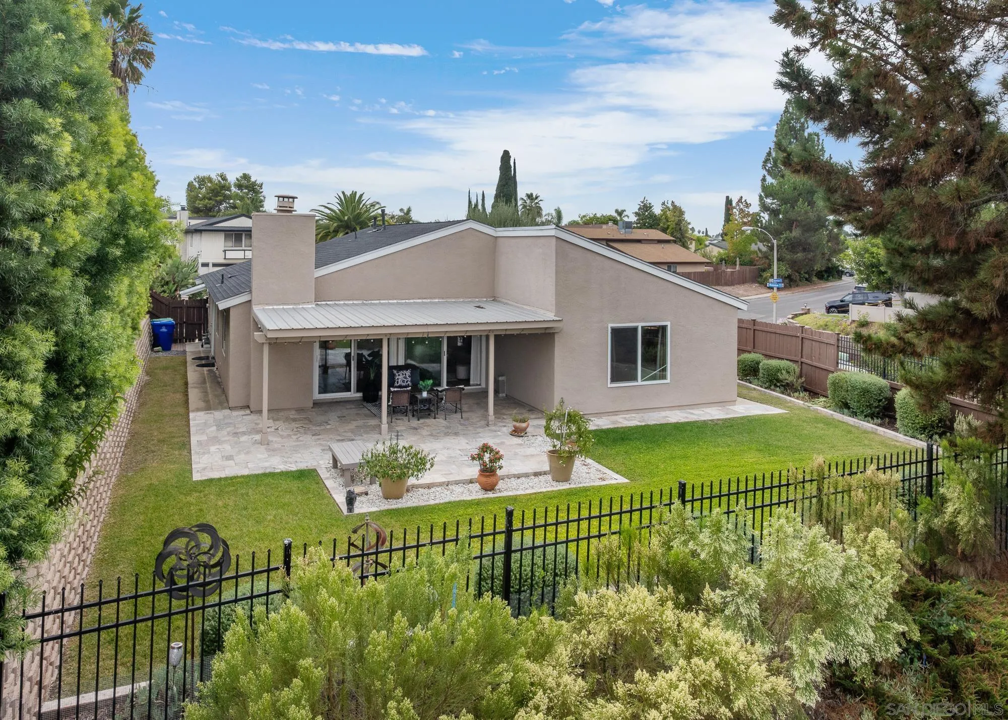 5908 Highplace