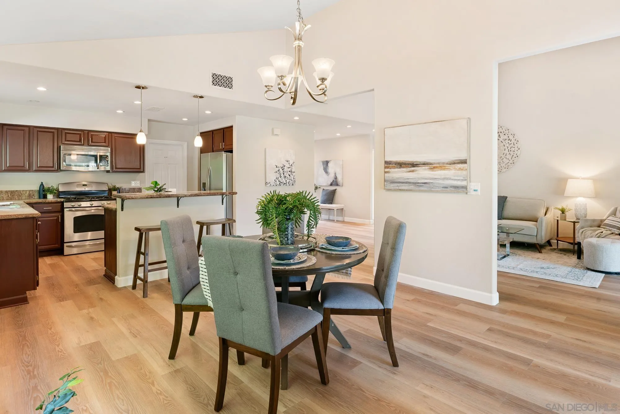 5908 Highplace