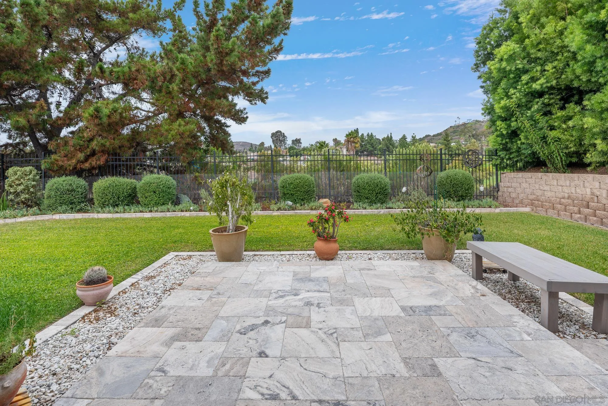 5908 Highplace