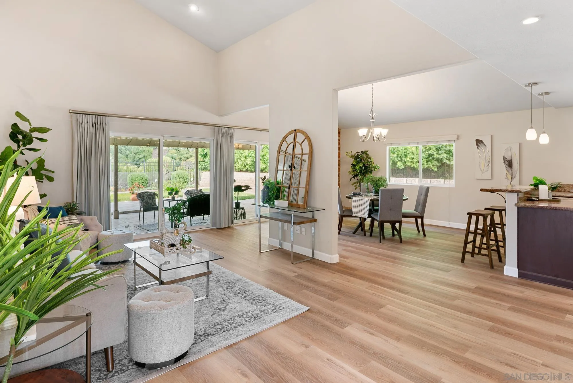 5908 Highplace